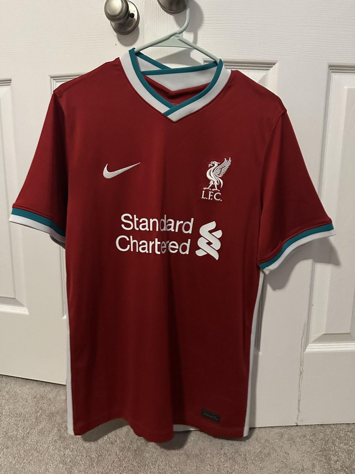 Nike Nike Liverpool FC 20/21 Home Kit Size US L / EU 52-54 / 3 - 1 Thumbnail