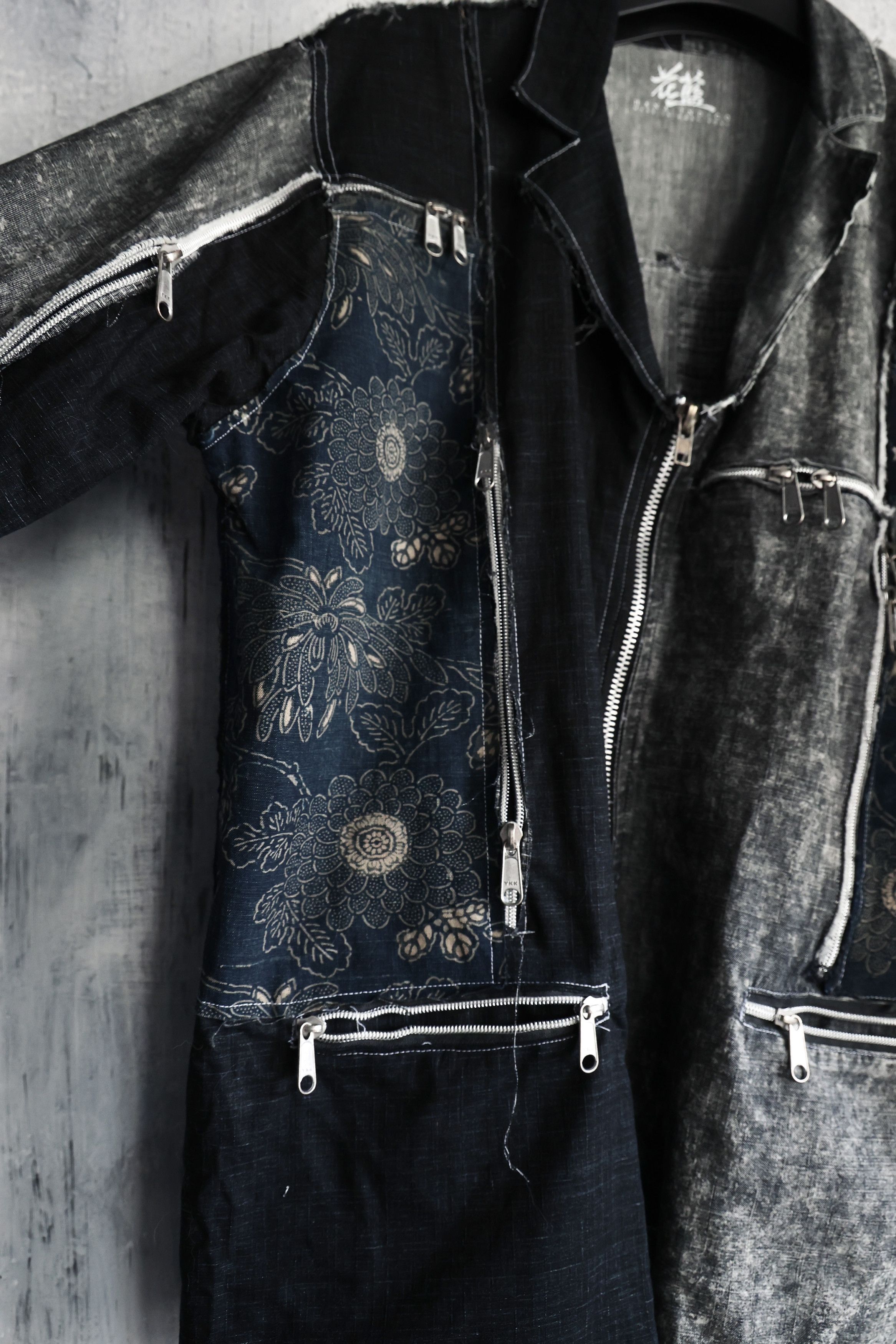 Hana Indigo Zip up blazer patched with japan floral pattern 'Katazome' Size US M / EU 48-50 / 2 - 4 Thumbnail