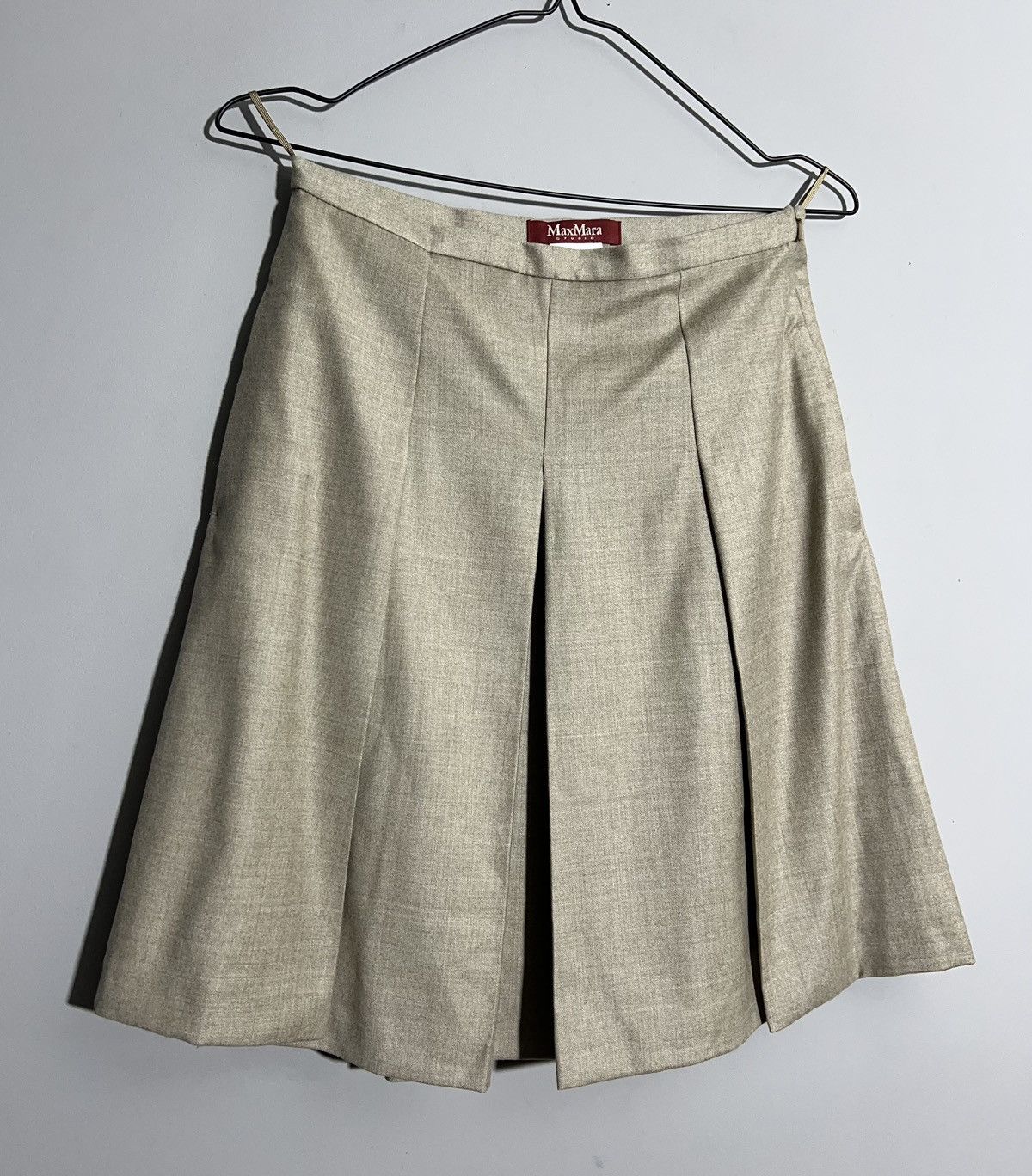 Max Mara × Vintage Max Mara Studio Sand Skirt Size 26" / US 2 / IT 38 - 5 Thumbnail