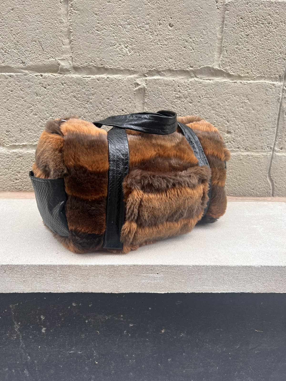 Other Njeri Marikazi Handmade snakeskin fur duffle Size ONE SIZE - 3 Thumbnail