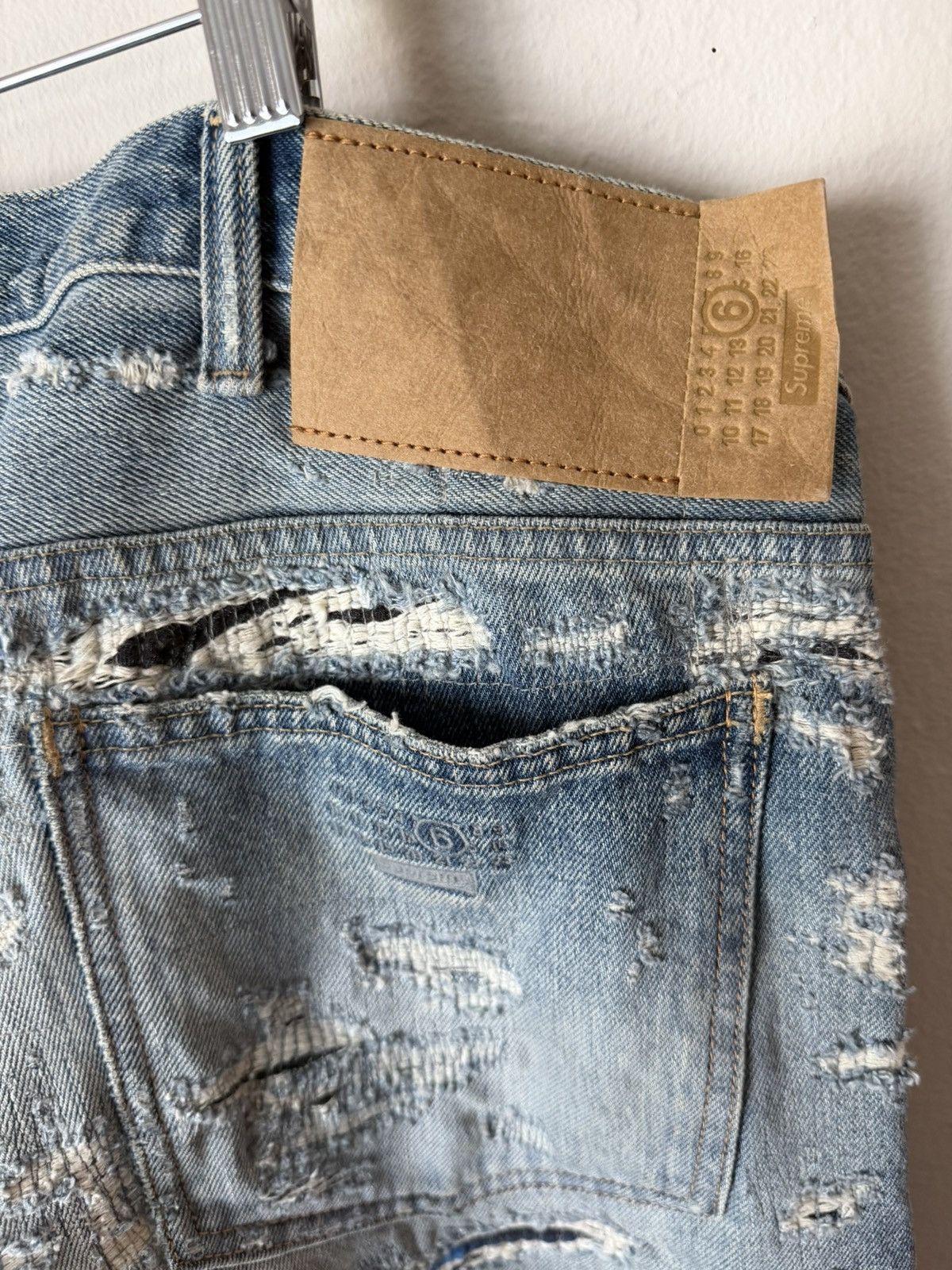 Maison Margiela × Supreme Supreme SS26 MM6 Maison Margiela Selvedge Jean Size 34 Size US 34 / EU 50 - 13 Thumbnail