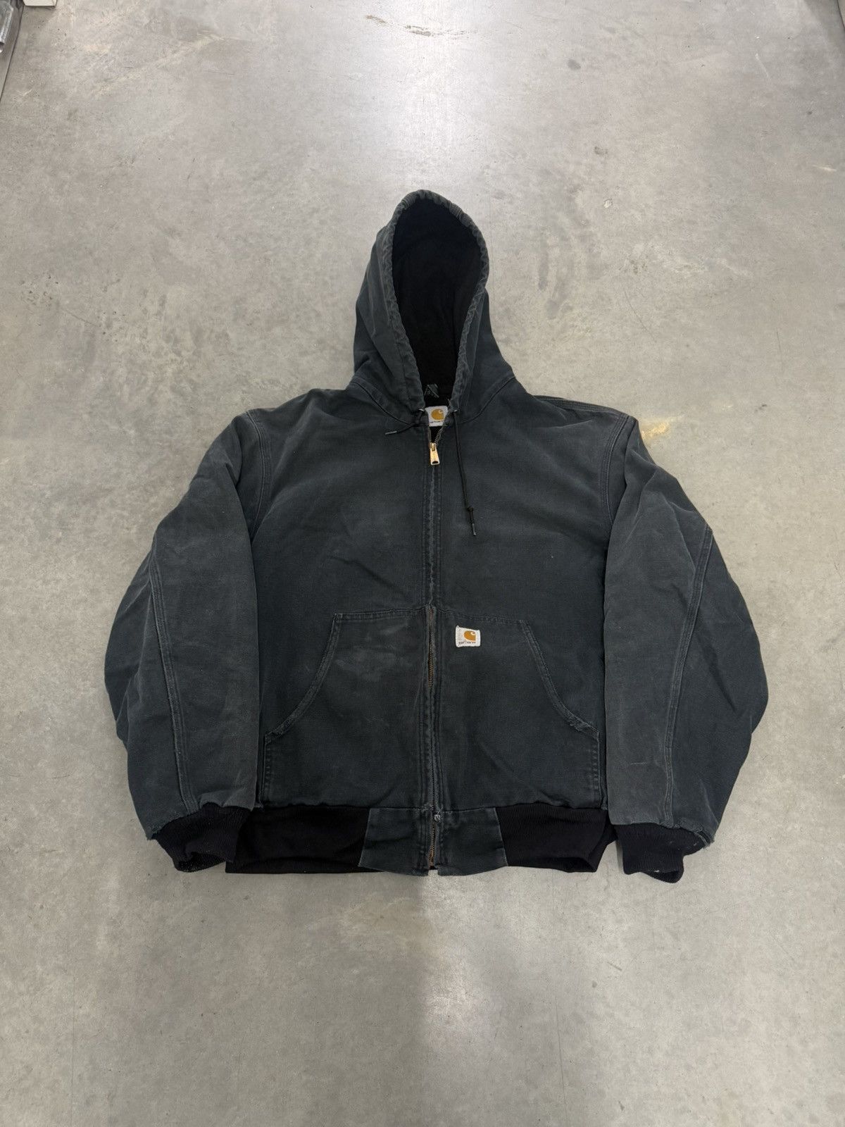 Carhartt Carhartt Black Faded Hooded Canvas Jacket USA Made Vintage Size US XL / EU 56 / 4 - 1 Thumbnail