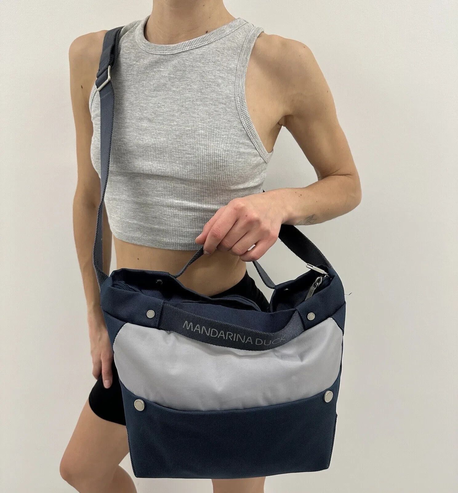 Mandarina Duck MANDARINA DUCK BAGS WOMENS BLUE CROSSBODY 37x26 cm Size ONE SIZE - 5 Thumbnail