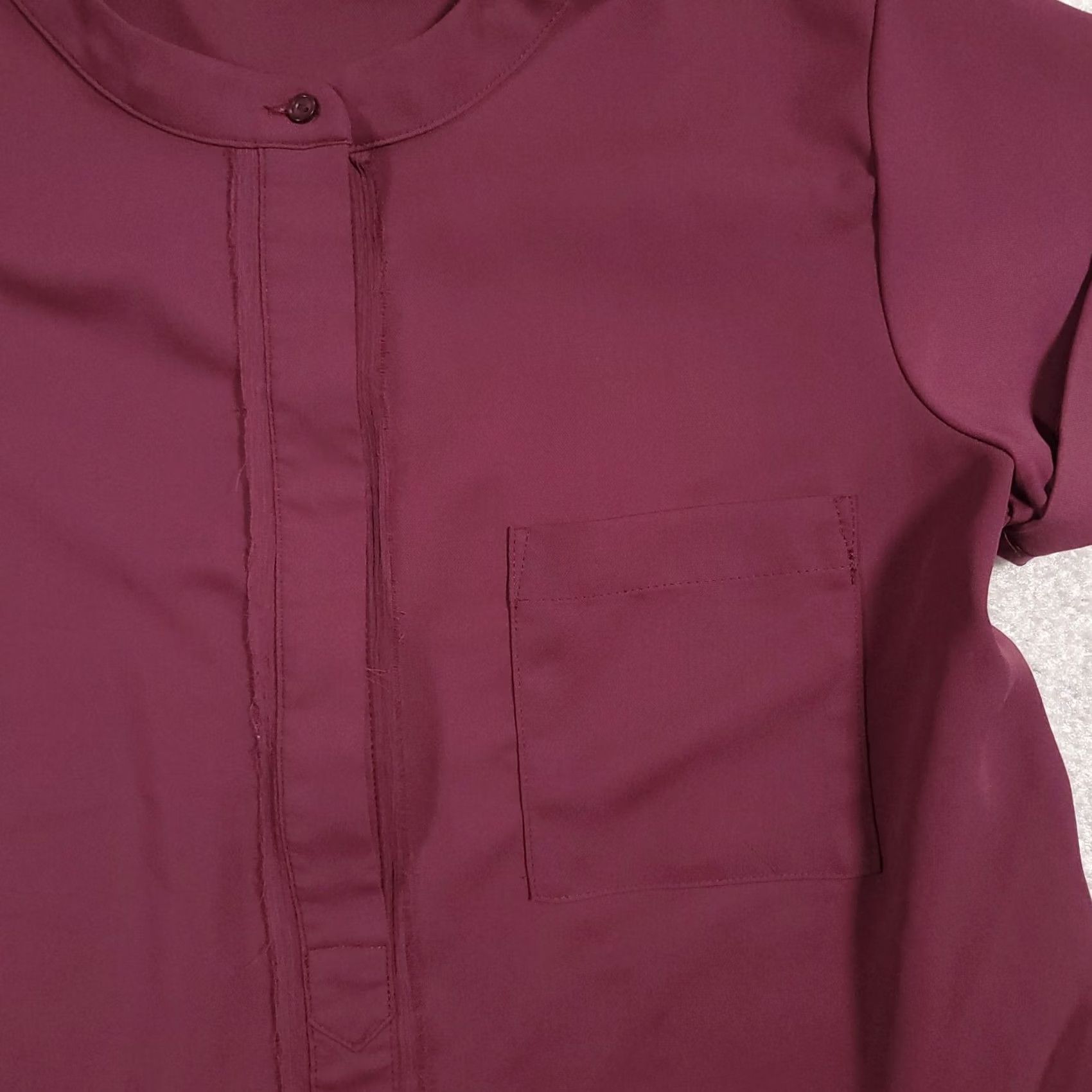 Vintage VINTAGE? No. Simply Vera Verawang Shirt Women S Short Sleeve Blouse Pink Henley Shirt Women S Pink Henley Blouse Size S / US 4 / IT 40 - 4 Thumbnail