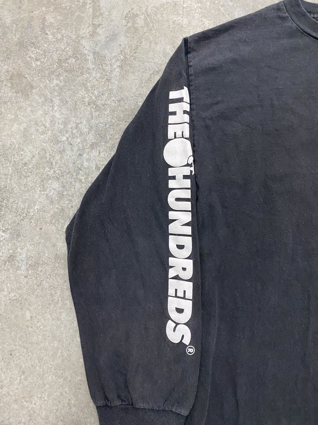 The Hundreds The hundreds x MF DOOM long sleeve Size US M / EU 48-50 / 2 - 3 Thumbnail