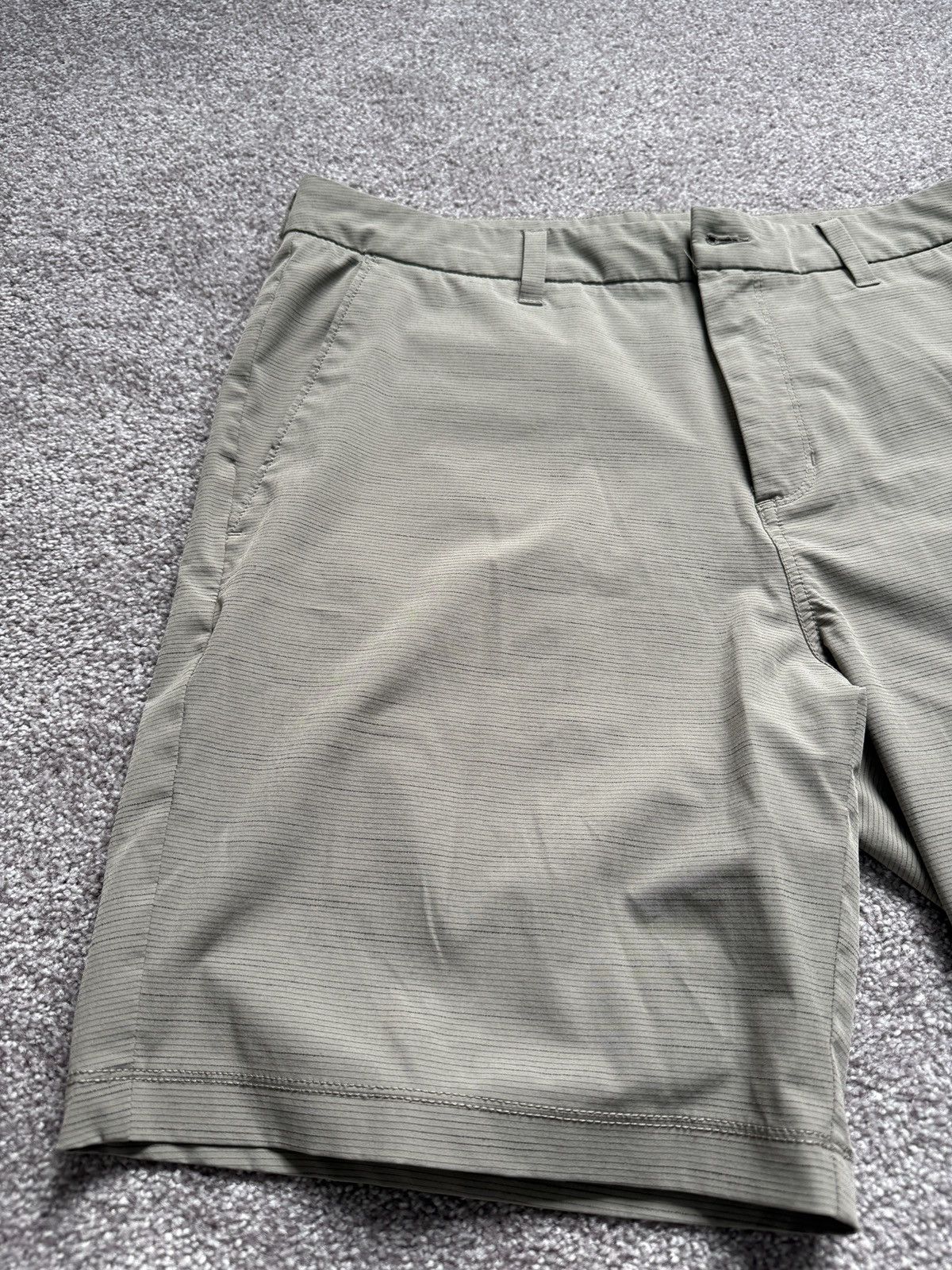 Vuori Vuori Meta Short 8” (35) Size US 35 - 4 Thumbnail