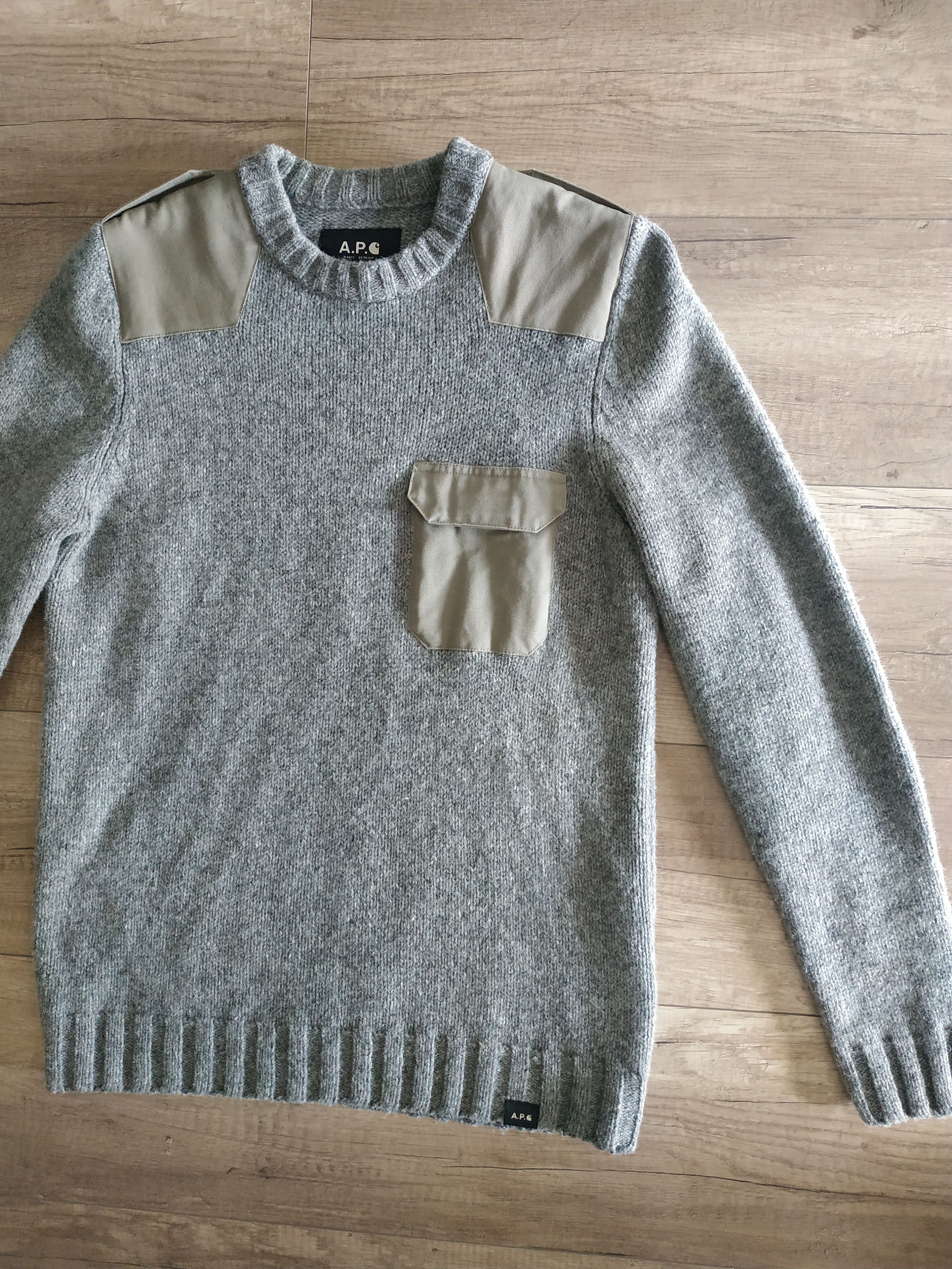A.P.C. × Carhartt Wip Carhartt x A.P.C.Commando Men's Military Wool Sweater, s. M Size US M / EU 48-50 / 2 - 6 Thumbnail