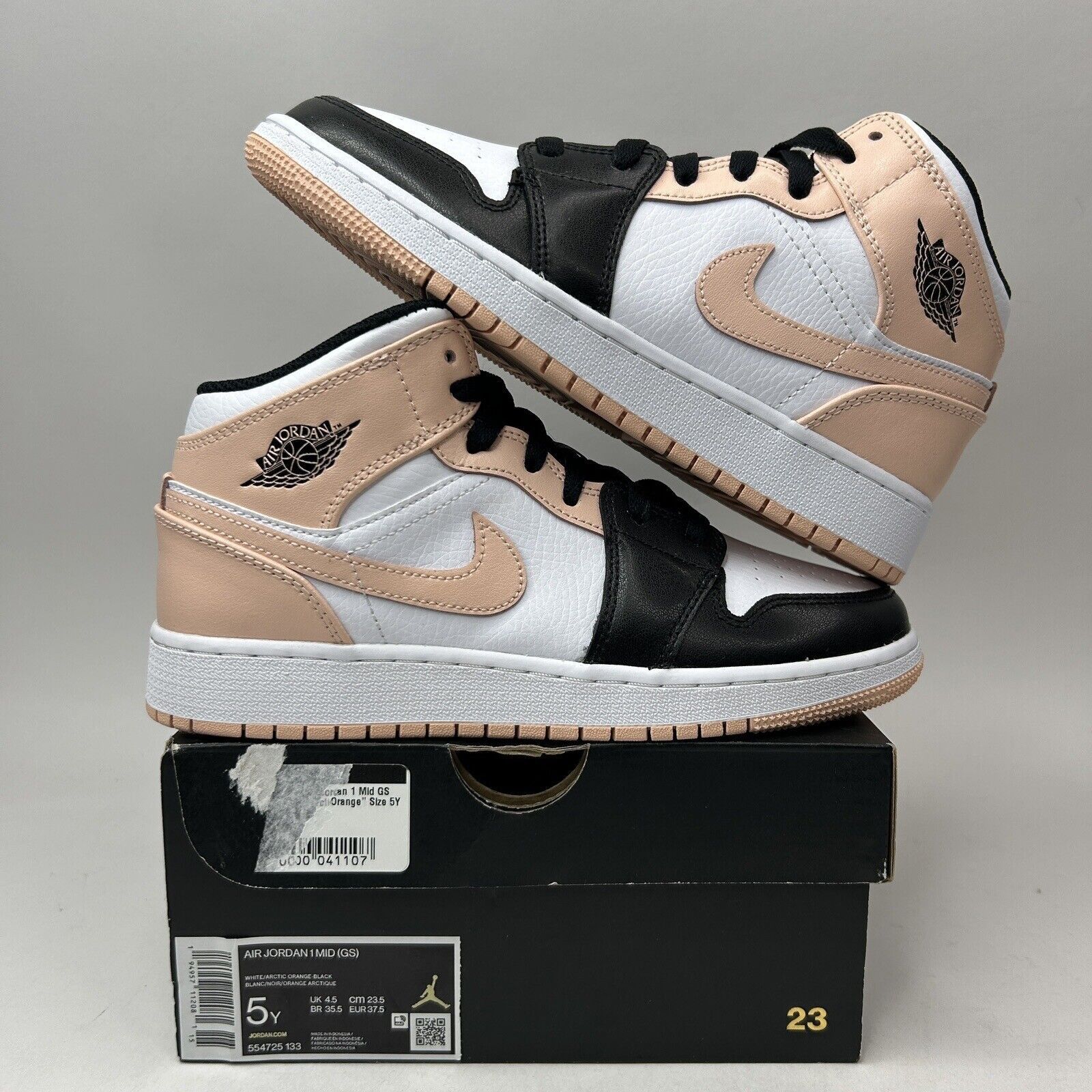 Jordan Brand Nike Air Jordan 1 Mid Retro GS “Crimson Tint/ Artic Orange” Size US 6.5 / IT 36.5 - 1 Thumbnail