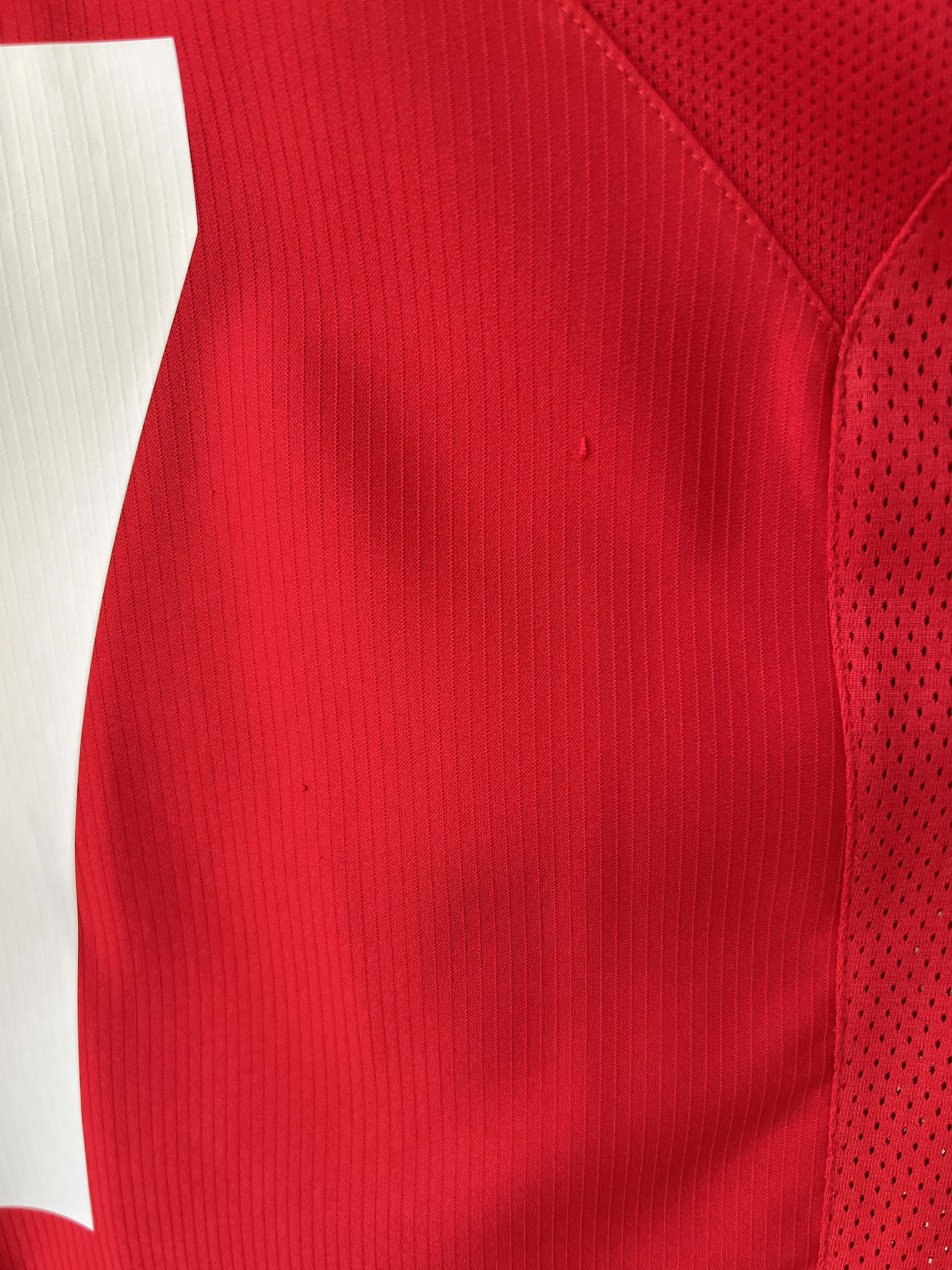 Nike (L) Manchester United 2004-06 Home Kit Ronaldo #7 Size US L / EU 52-54 / 3 - 8 Thumbnail