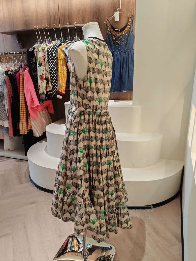 Fendi Fendi Dress, with a beige base featuring black and green f Size XS / US 0-2 / IT 36-38 - 1 Thumbnail