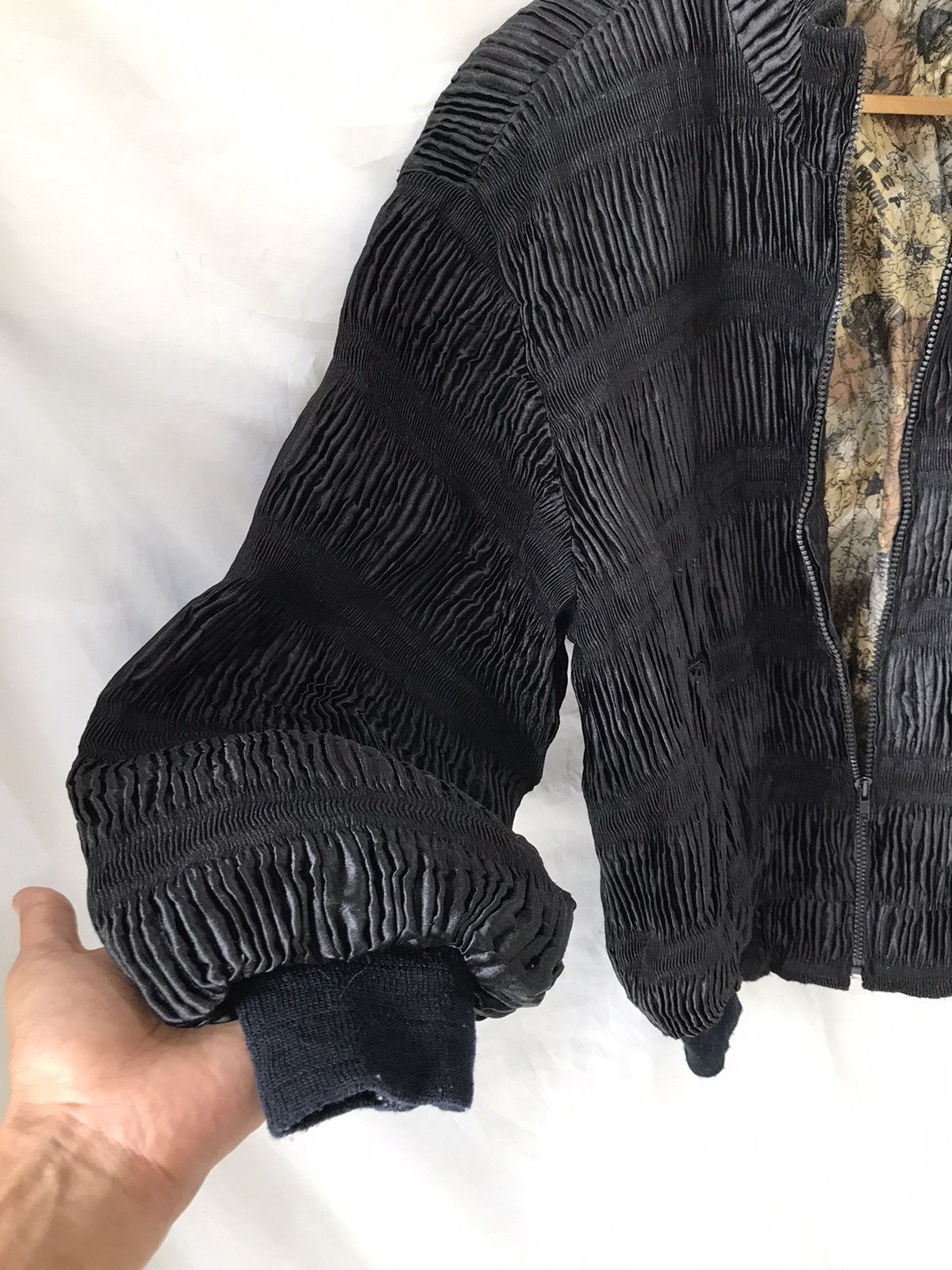 Vintage Vintage Pleated Jacket inspired Issey Miyake Size US M / EU 48-50 / 2 - 8 Thumbnail