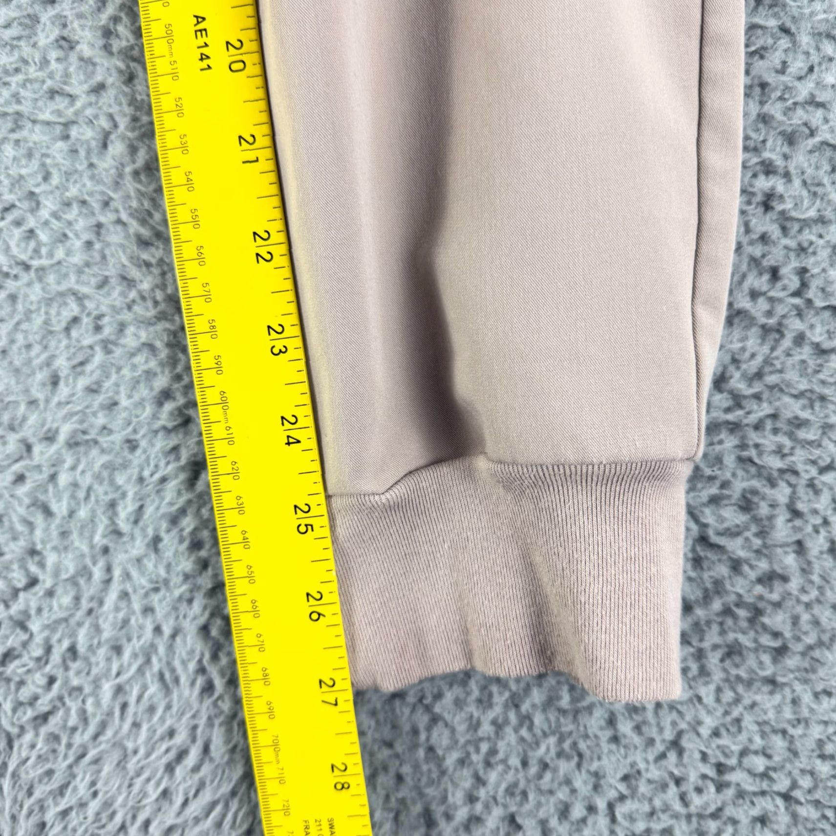 Vintage Figs Zamora Jogger Scrub Pant Womens XL Beige Pull On Pockets Drawstring Size 40" / US 18 - 6 Thumbnail