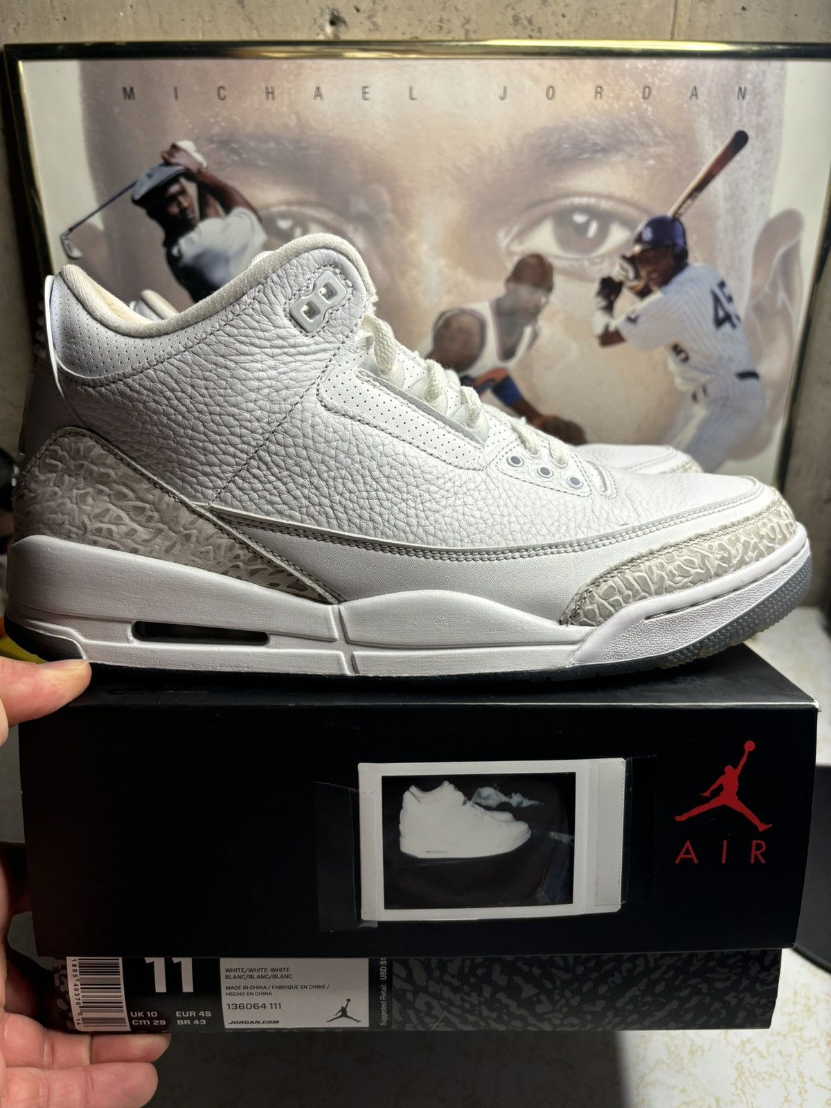 Jordan Brand Air Jordan 3 Retro OG pure white Size US 11 / EU 44 - 1 Thumbnail