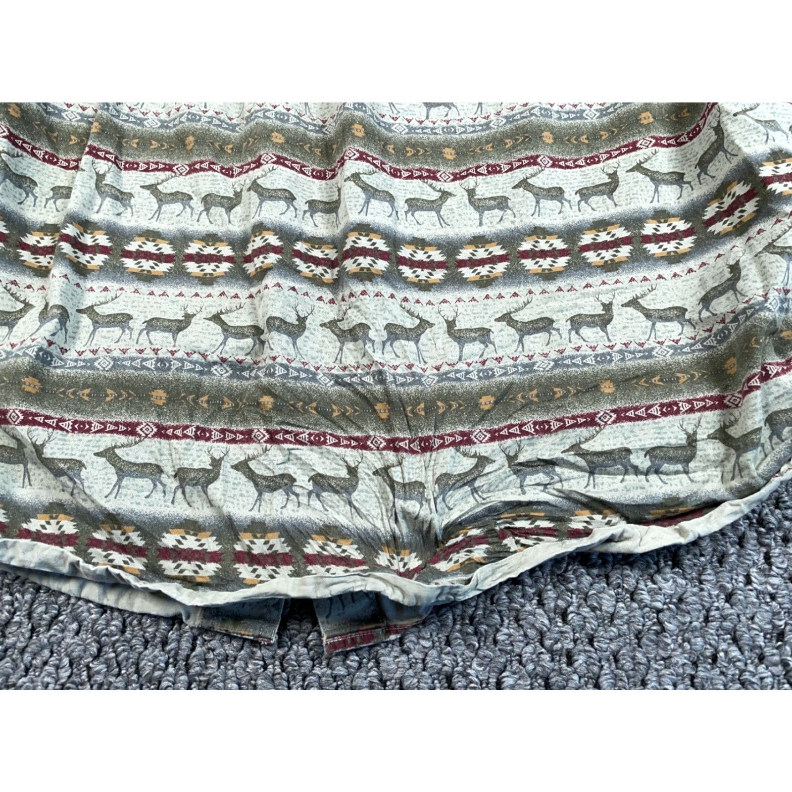 Vintage VINTAGE Woolrich Men’s Button-Up Shirt XL Green Geometric Deer Aztec Nature Casual Fall Winter Size US XL / EU 56 / 4 - 7 Thumbnail