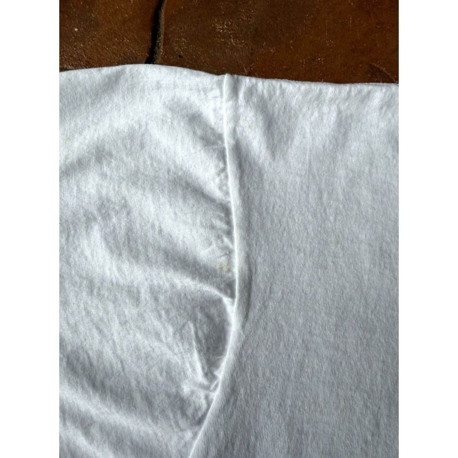 Marlboro VINTAGE Marlboro Cowboy Riding Horse T-Shirt XL White Cotton Graphic Print Crew Neck Short Sleeve Men Shirt Century 90s logo double-sided pockets"} Size US XL / EU 56 / 4 - 5 Thumbnail