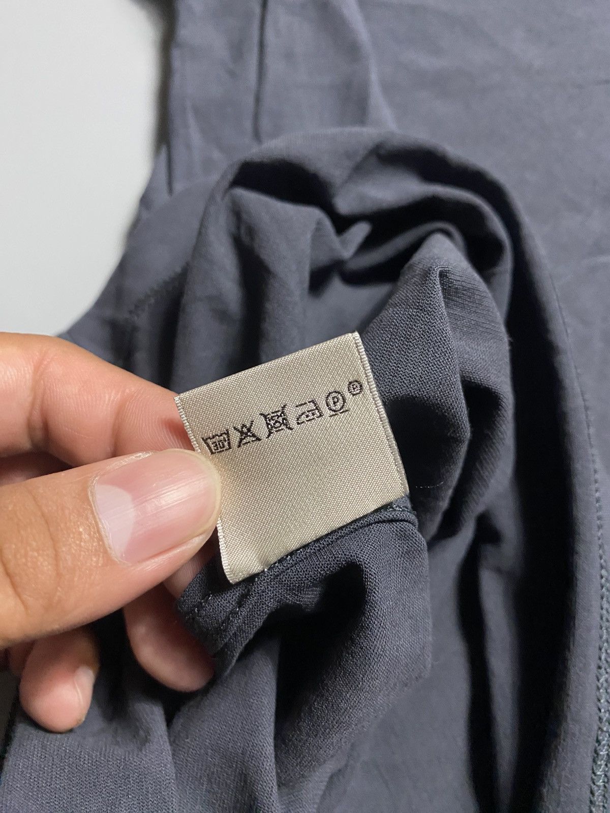 Hermes HERMES PLAIN POCKET TEE GRAY SHIRT Size US S / EU 44-46 / 1 - 11 Thumbnail