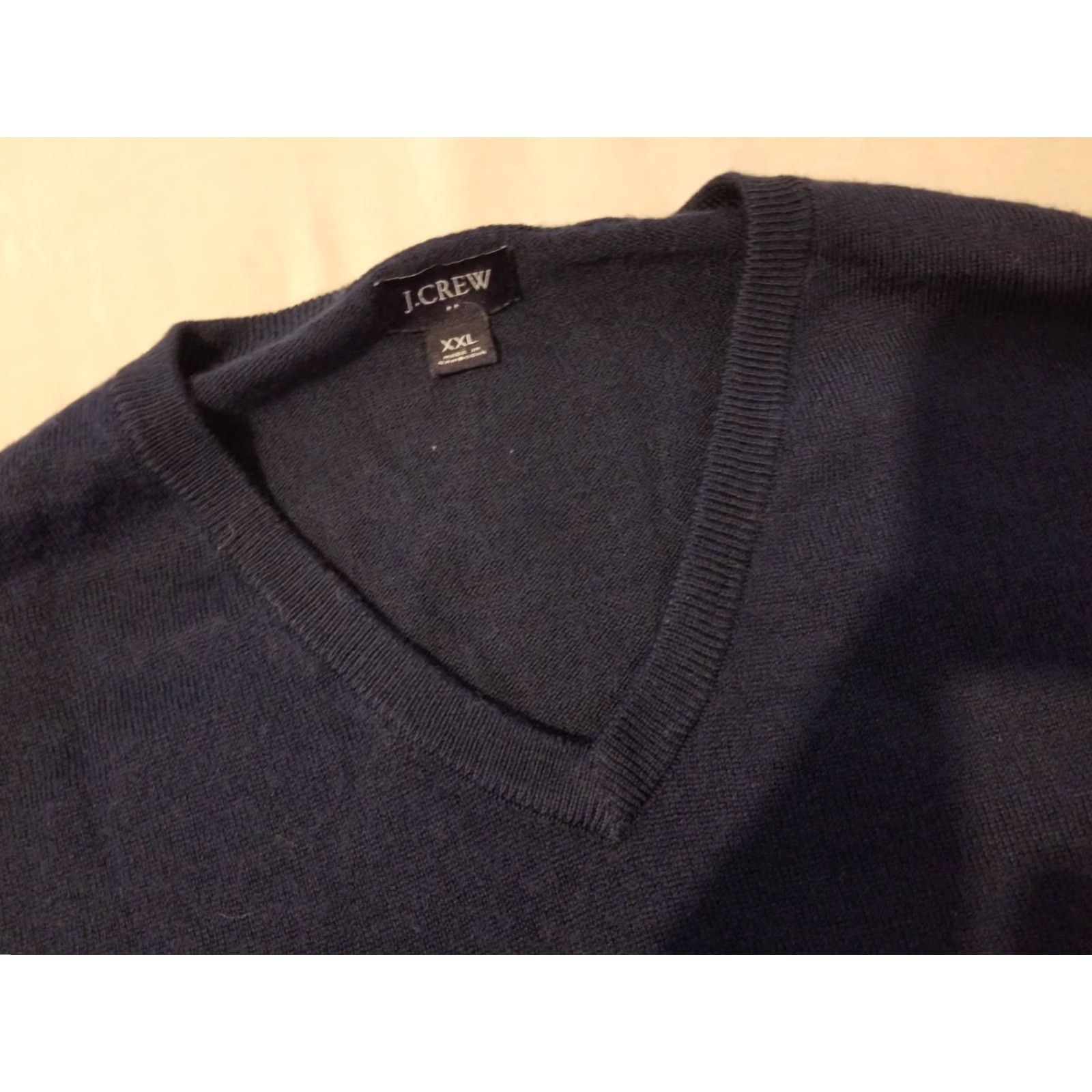 J.Crew Mens J. Crew Wool V-Neck Sweater 2XL Navy Blue Size US XXL / EU 58 / 5 - 2 Thumbnail