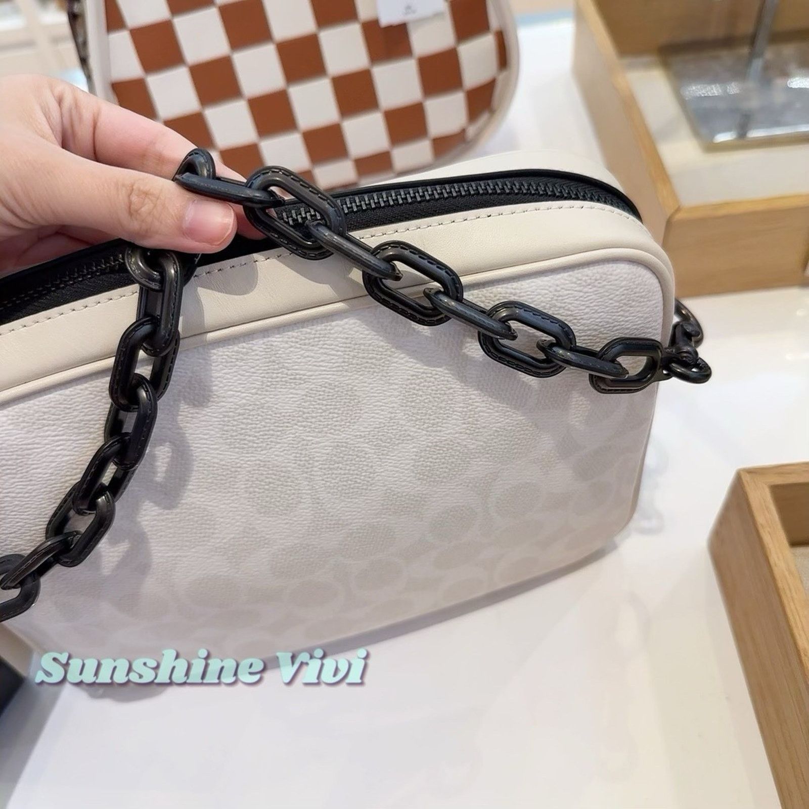 Coach NWT COACH CR712 Shoulder Bag Crossbody White /Black Size ONE SIZE - 2 Thumbnail
