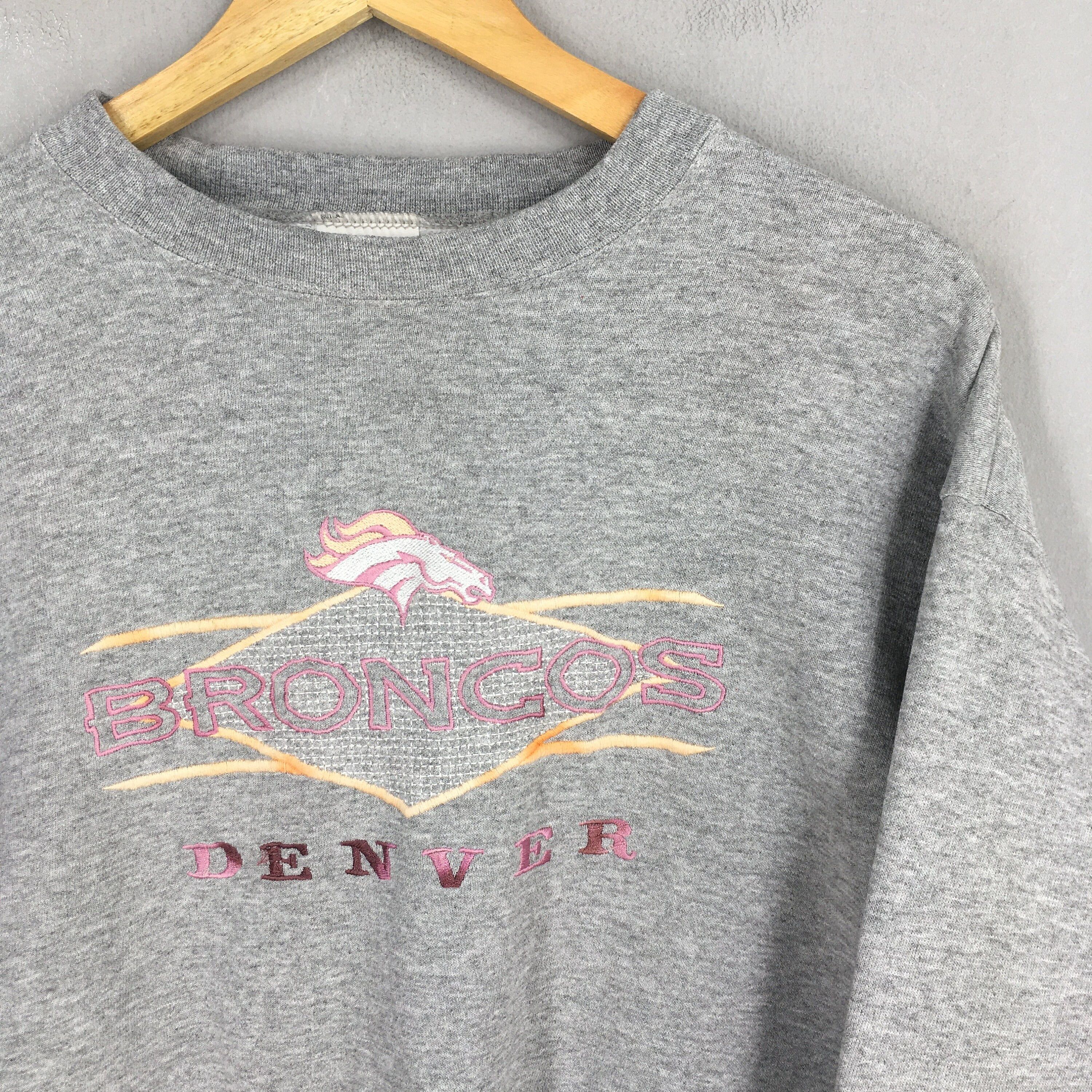NFL Vintage Denver Broncos Rugby NFL Gray Sweatshirt Medium Size US M / EU 48-50 / 2 - 2 Thumbnail