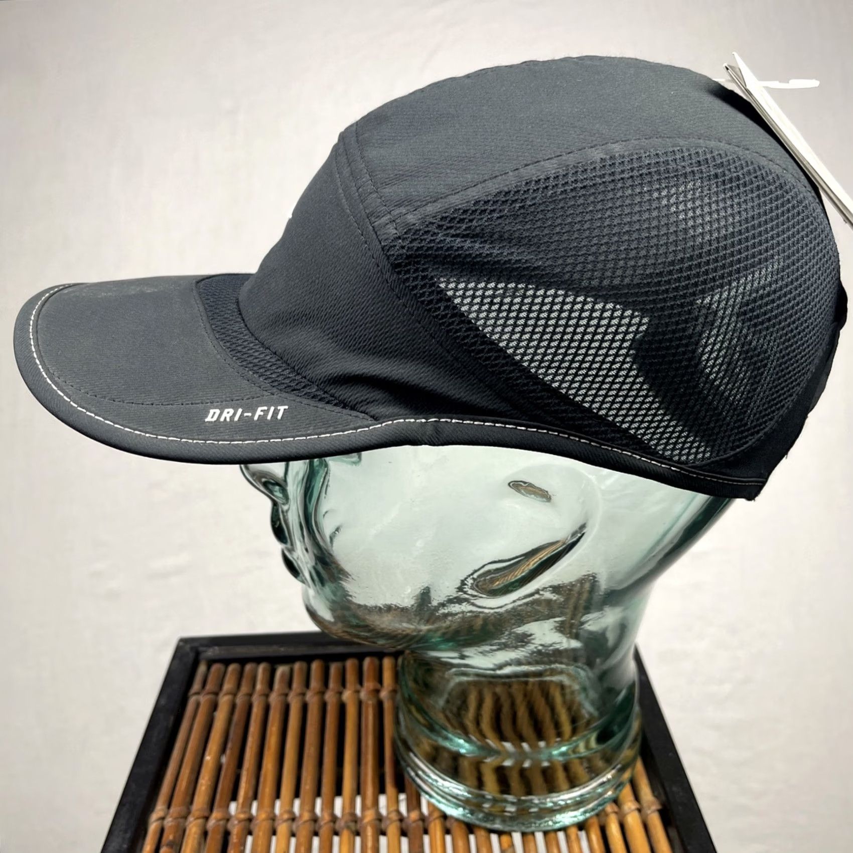 Nike Nike Daybreak Hat Cap Mens Adjustable Black 5 Panel Dri Fit Running Jogging Cap Size ONE SIZE - 5 Thumbnail