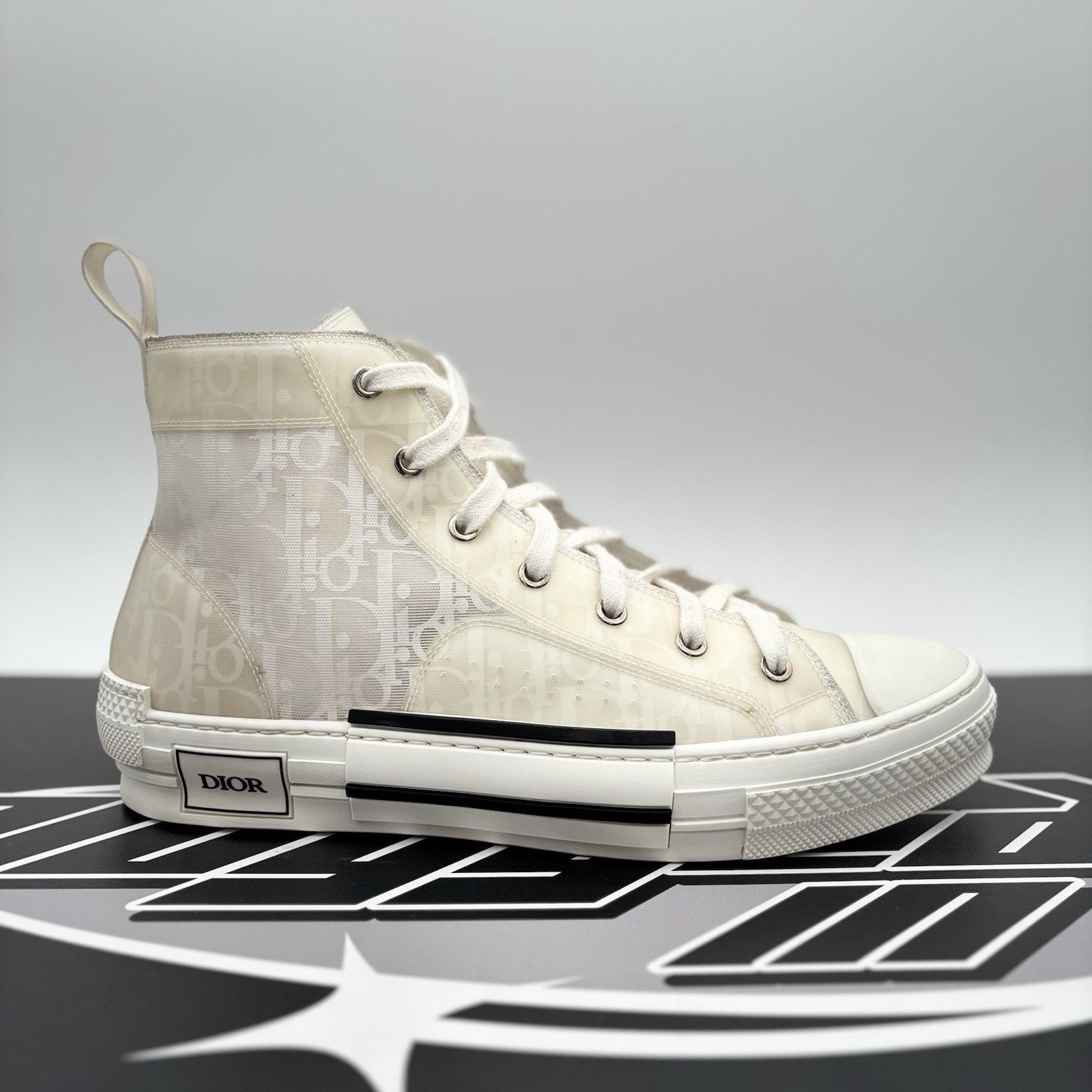Dior Size 42 (9 US) - Dior B23 High ' White ' | GREAT CONDITION! Size US 9 / EU 42 - 2 Thumbnail