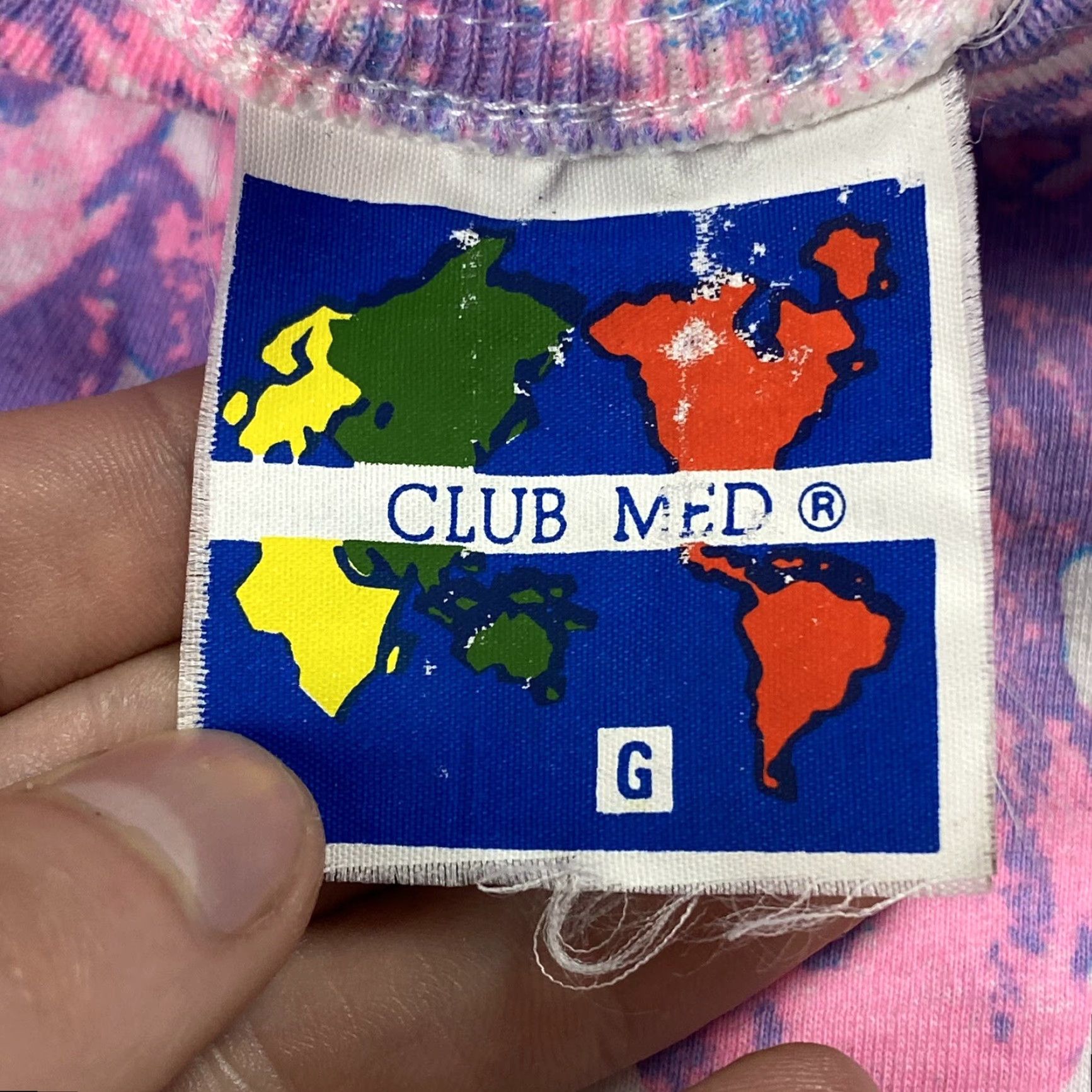 Gloverall VINTAGE Club Med Shirt Unisex Large White Floral Graphic 80s Resort Caribbean 1980s Mens Womens Size US L / EU 52-54 / 3 - 4 Thumbnail