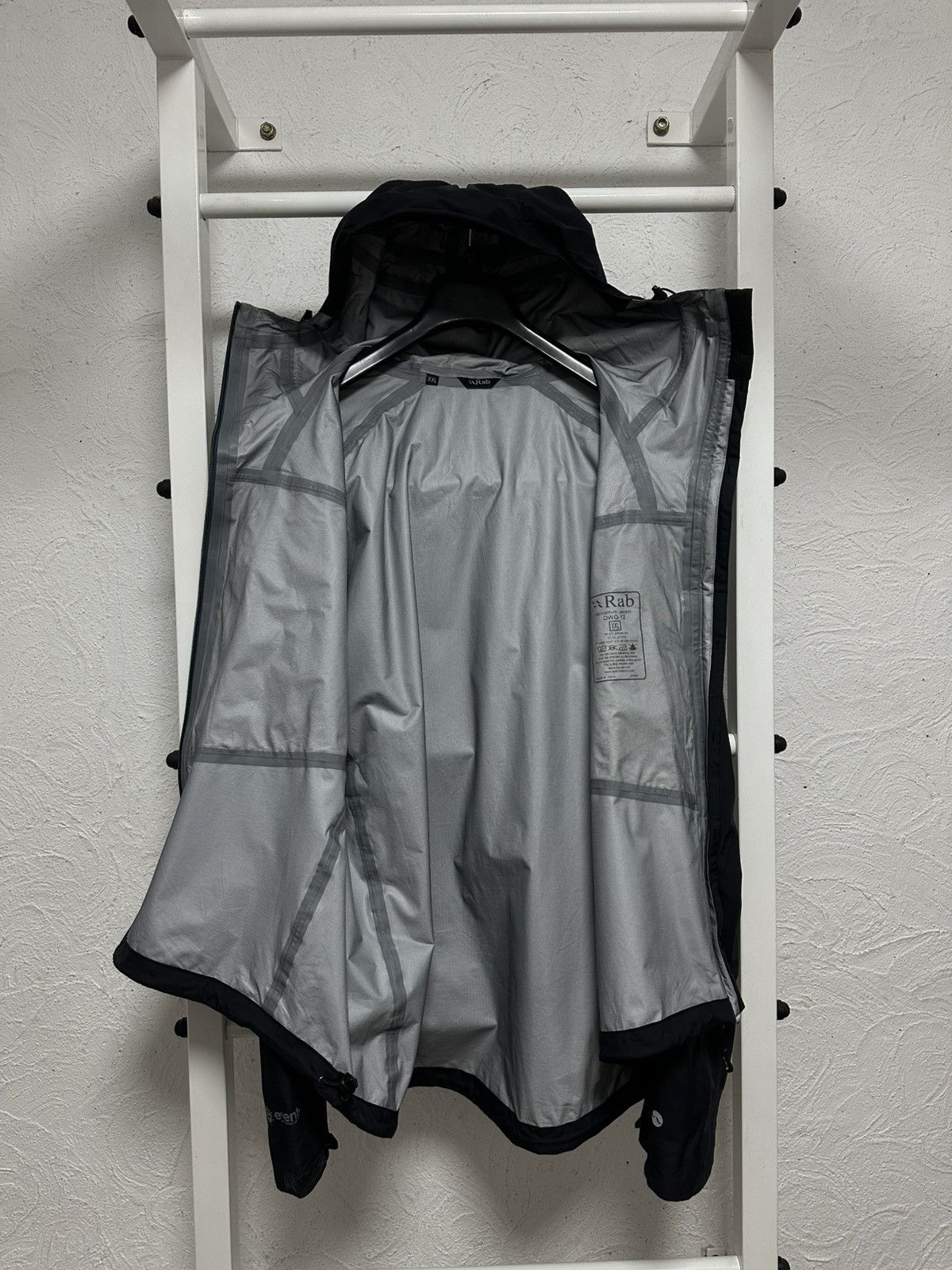 Rab Men’s Rab Windbreaker Jacket XXL Outdoor Adventure Size US XXL / EU 58 / 5 - 7 Thumbnail