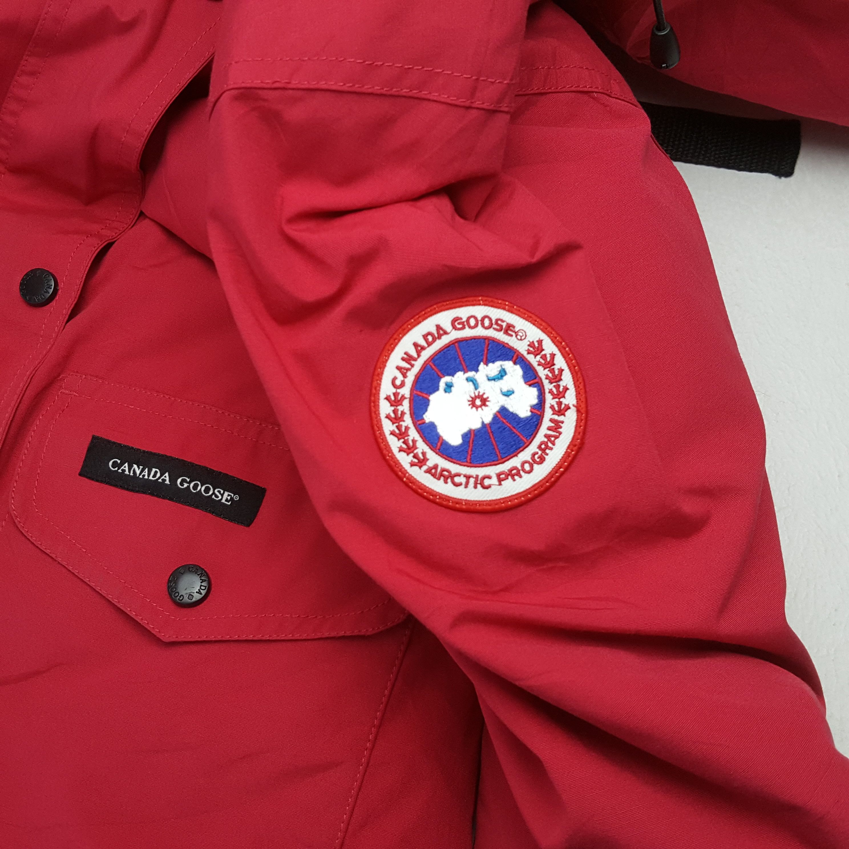 Vintage Vintage CANADA GOOSE Fashion Brand Winter Jacket Size S / US 4 / IT 40 - 7 Thumbnail
