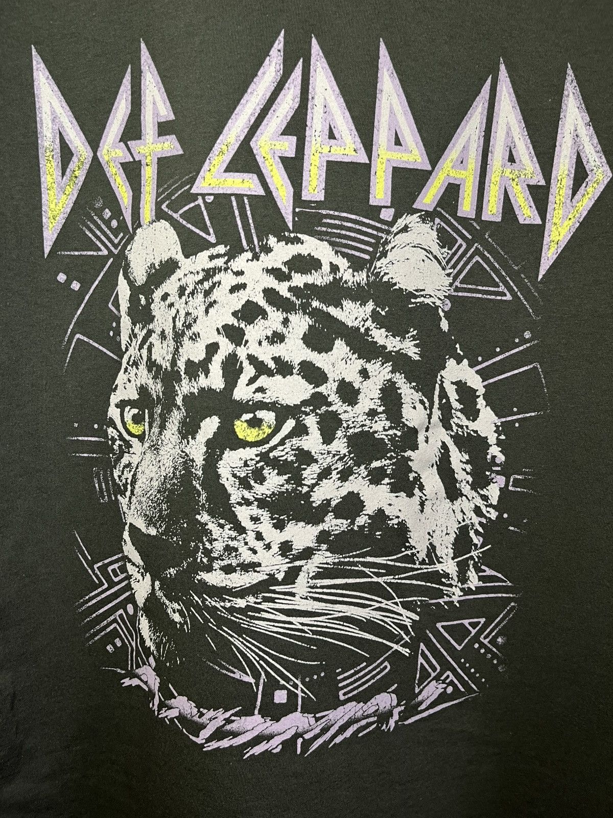 Other Def Leppard Men's T-Shirt Size US L / EU 52-54 / 3 - 2 Thumbnail