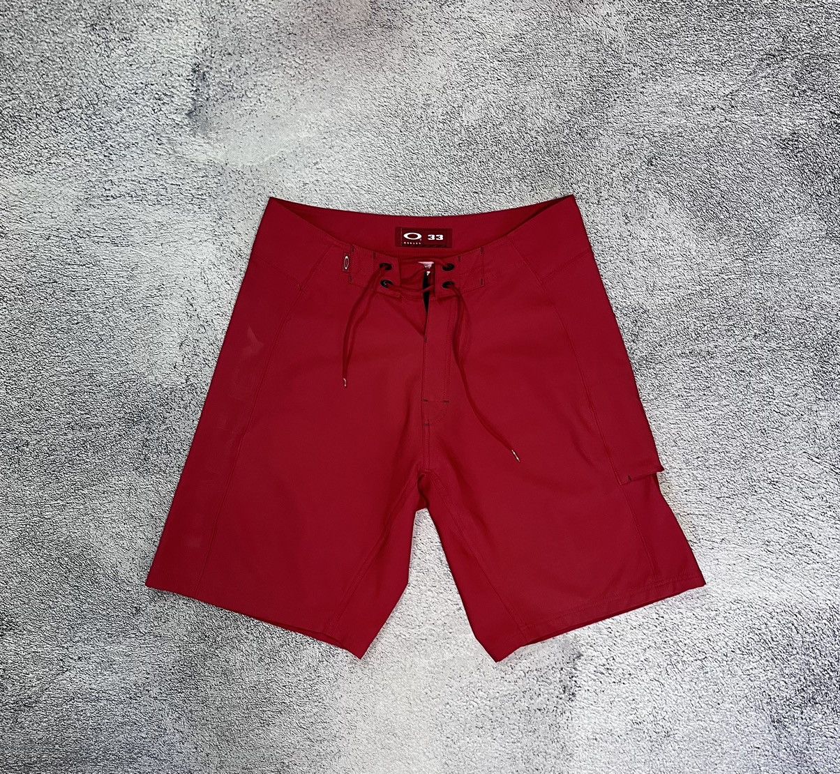 Oakley Oakley Vintage Board Shorts Red Size 33 Surf Zip Pocket Logo Size US 33 - 1 Thumbnail