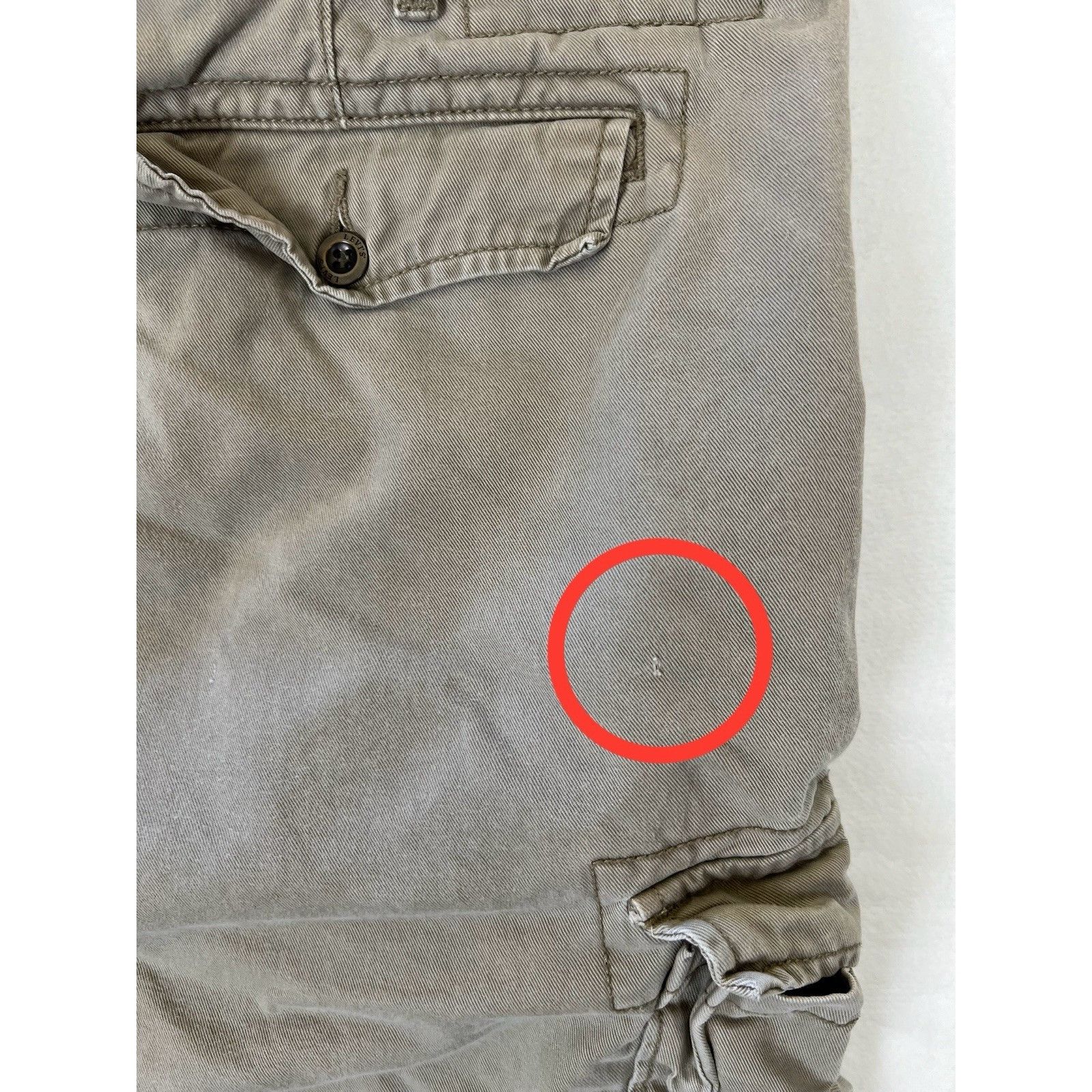 Levi's Levi’s Khaki Cargo Shorts Size 44 Y2K Baggy Skater Grunge Size US 44 / EU 60 - 9 Thumbnail