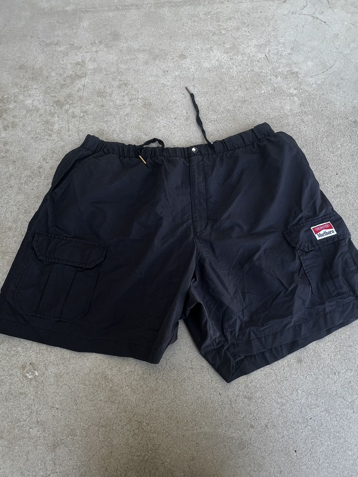 Marlboro Marlboro Shorts Size US 40 / EU 56 - 2 Thumbnail