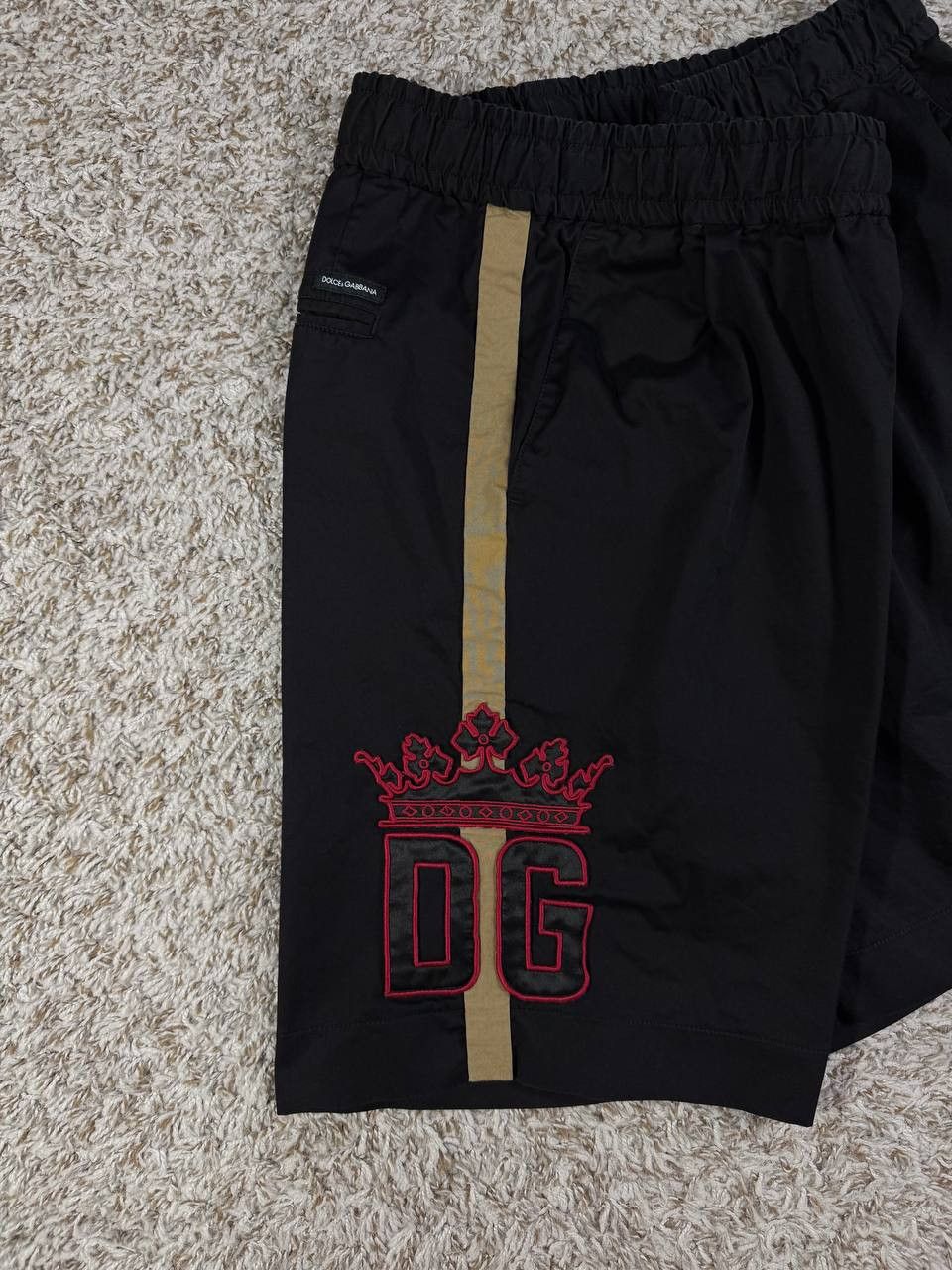 Dolce & Gabbana Dolce & Gabbana DG Crown Logo Bermuda Shorts Sweatshorts Size US 42 / EU 58 - 4 Thumbnail