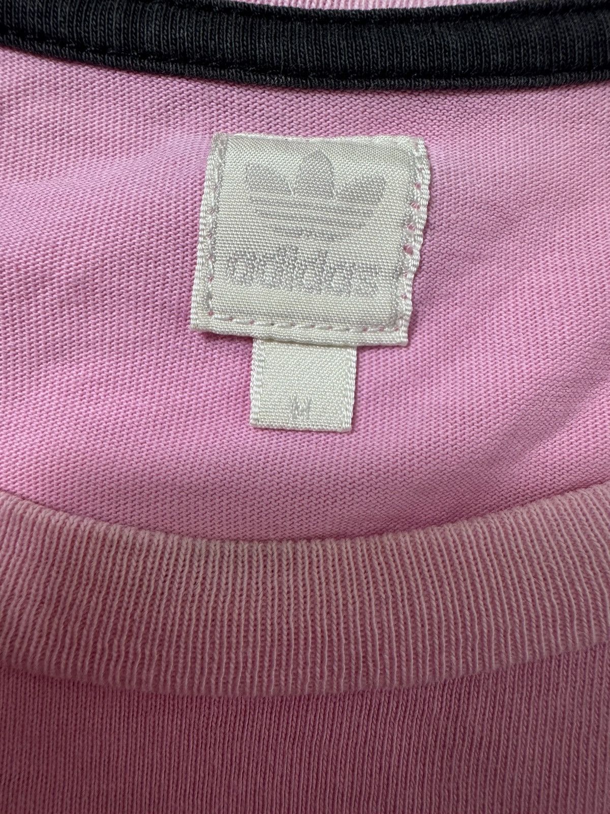 Adidas Vintage Adidas 2005 naked girl Size US M / EU 48-50 / 2 - 5 Thumbnail
