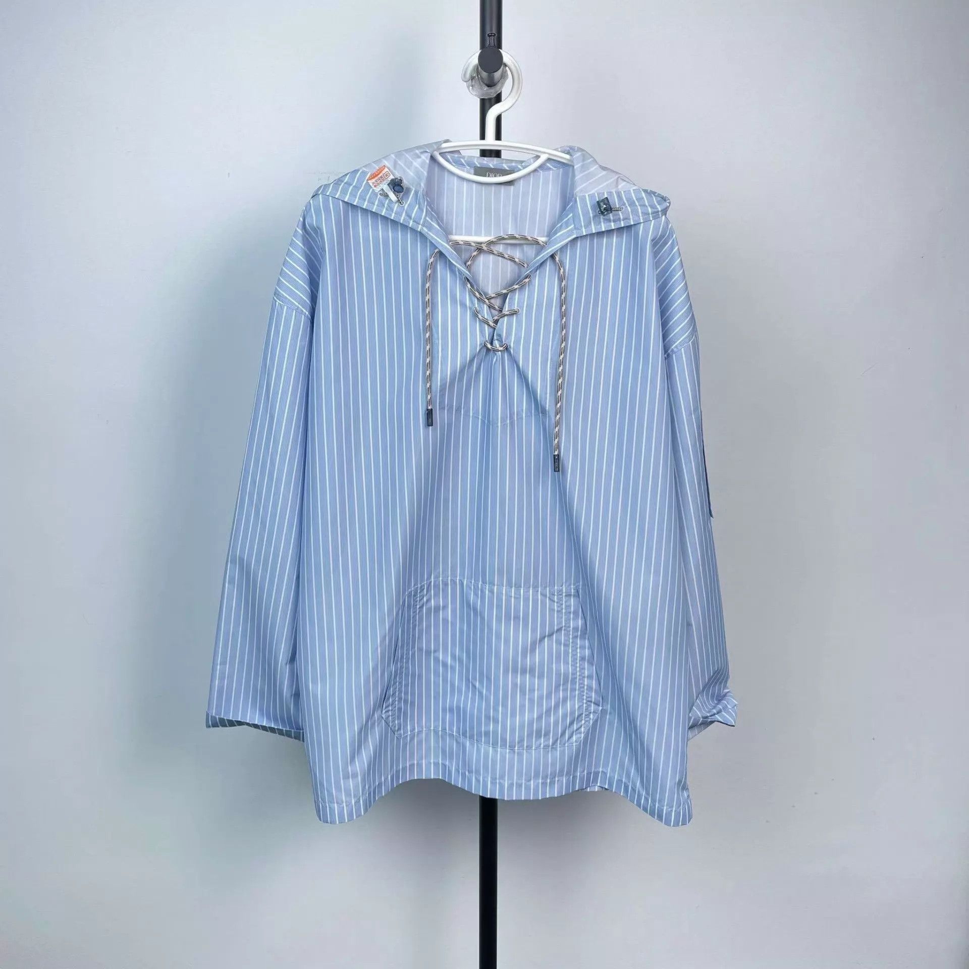 Dior Dior color blocked blue jacket size 46 like new Size US S / EU 44-46 / 1 - 1 Thumbnail