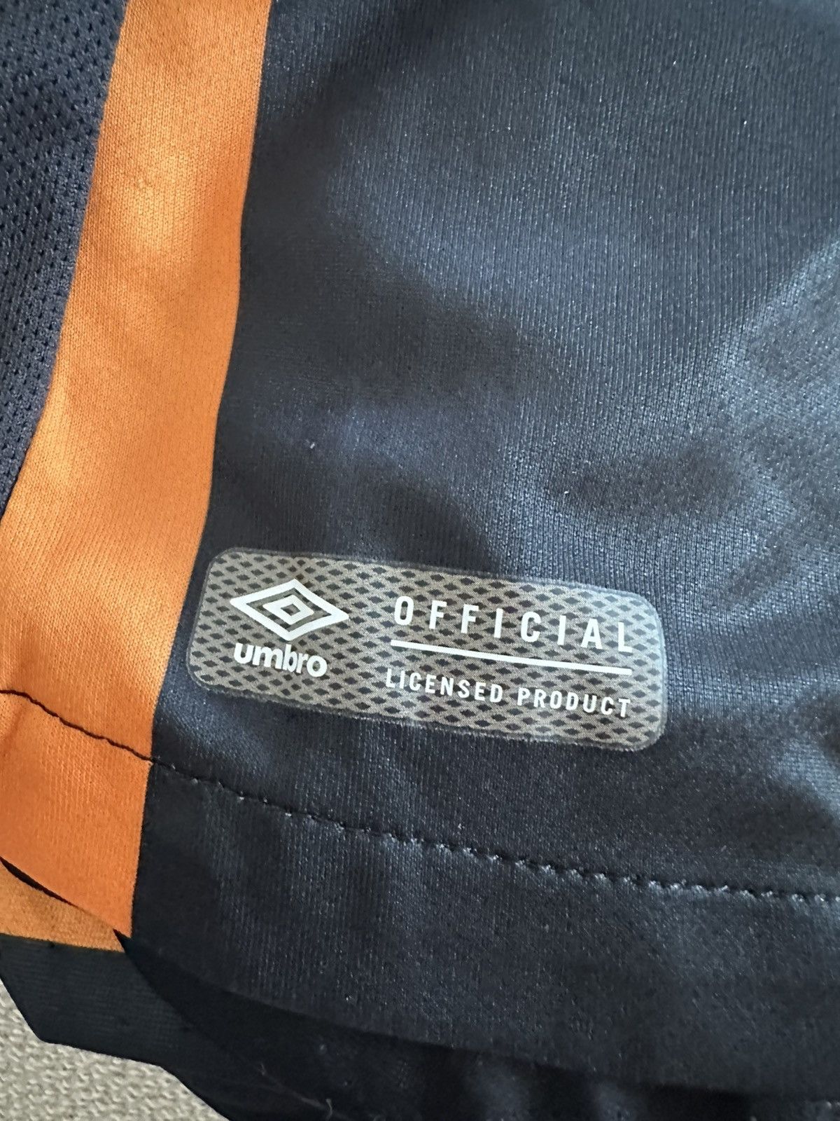 Umbro 🔥 Hull City Home Football Shirt / Jersey - 2017/18 Season Size US XL / EU 56 / 4 - 6 Thumbnail