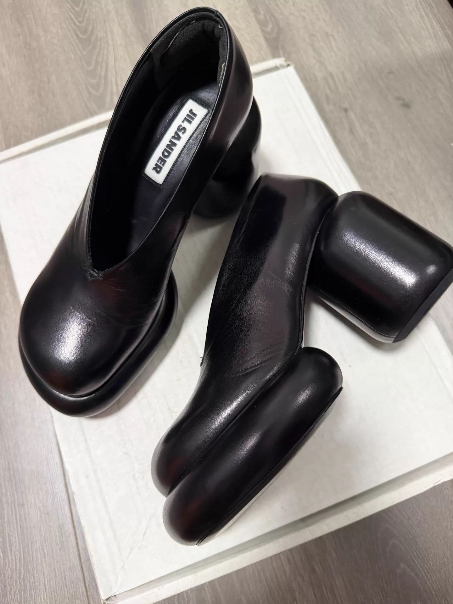 Jil Sander Jil Sander Women's High Heel Pump 36 With Heel Grips Worn Once Size US 5.5 / IT 35.5 - 2 Thumbnail