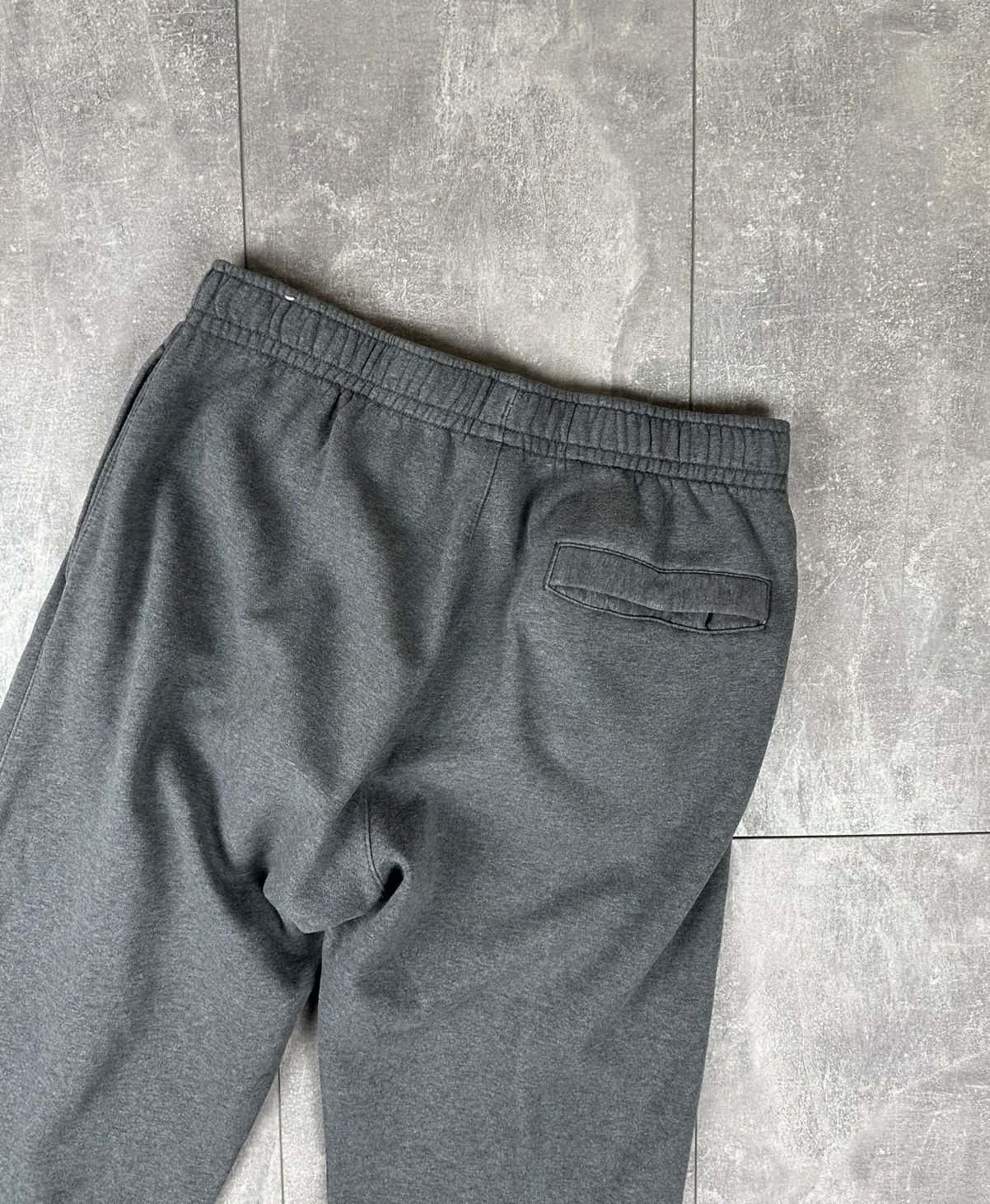 Nike Nike Vintage Retro Small Swoosh Jogger Silver Pants Size US 32 / EU 48 - 13 Thumbnail