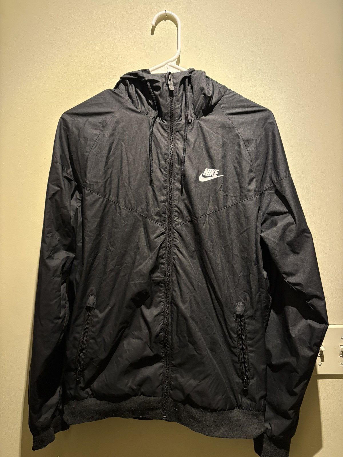 Nike Nike black windbreaker jacket Size US S / EU 44-46 / 1 - 1 Thumbnail