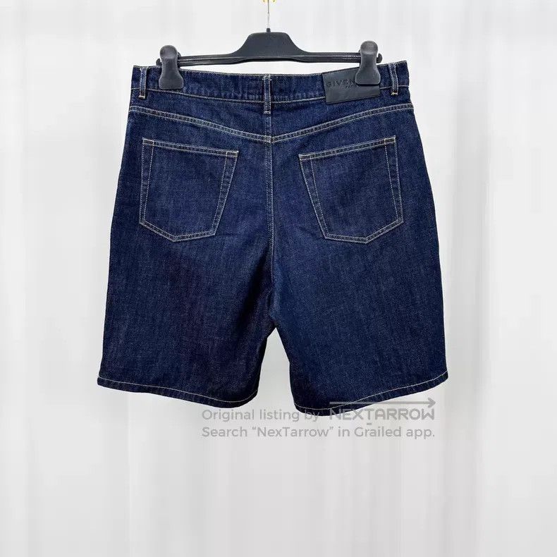 Givenchy Givenchy Side Letter Denim Shorts Size US 33 - 2 Thumbnail
