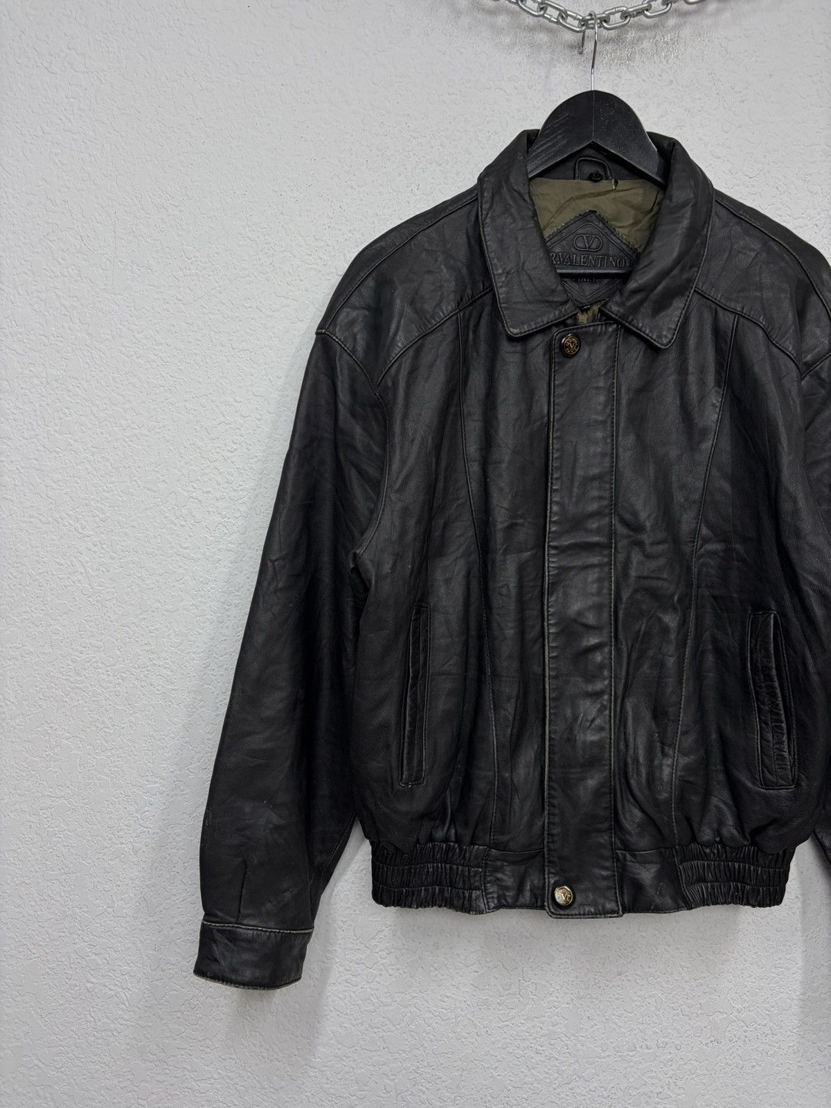 Valentino Vintage R.VALENTINO Black Leather Bomber Jacket Italy 90s Size US M / EU 48-50 / 2 - 2 Thumbnail