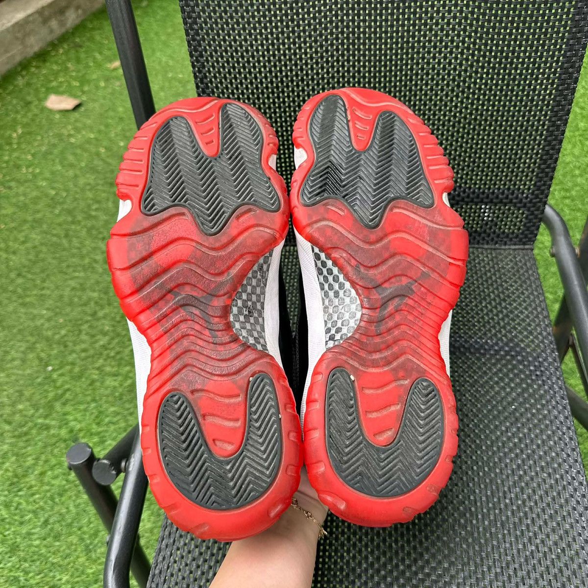 Jordan Brand Air Jordan 11 Low Bred 2015 528895-012 Size US 9 / EU 42 - 6 Thumbnail