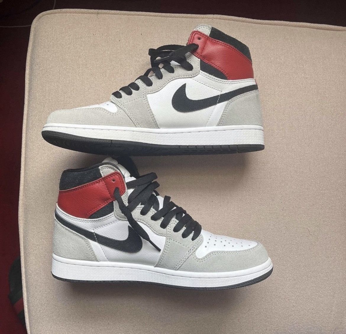 Jordan Brand Air Jordan 1 Retro High og ‘smoke grey’ Size US 9 / EU 42 - 2 Thumbnail