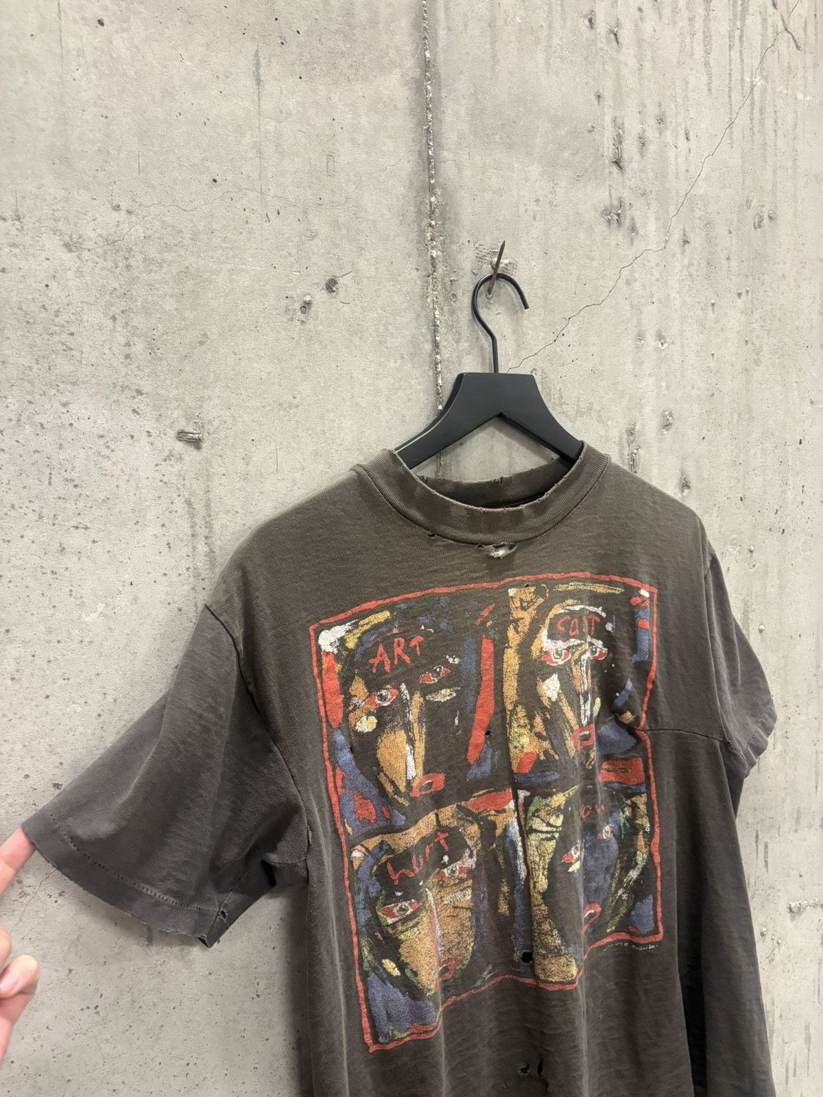 Vintage Vintage Art Cant Hurt You Shirt Faded Distressed Thrashed Size US L / EU 52-54 / 3 - 4 Thumbnail