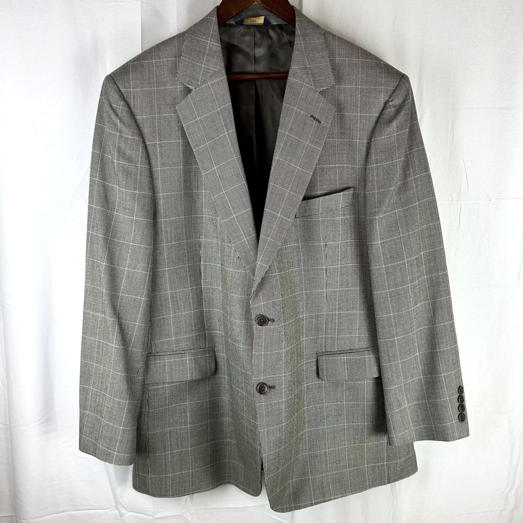 Brooks Brothers Brooks Brothers Sport Coat 346 Mens 46R Gray Plaid Silk Wool Tweed Two-Button Notch Lapel肩 Size US S / EU 44-46 / 1 - 2 Thumbnail