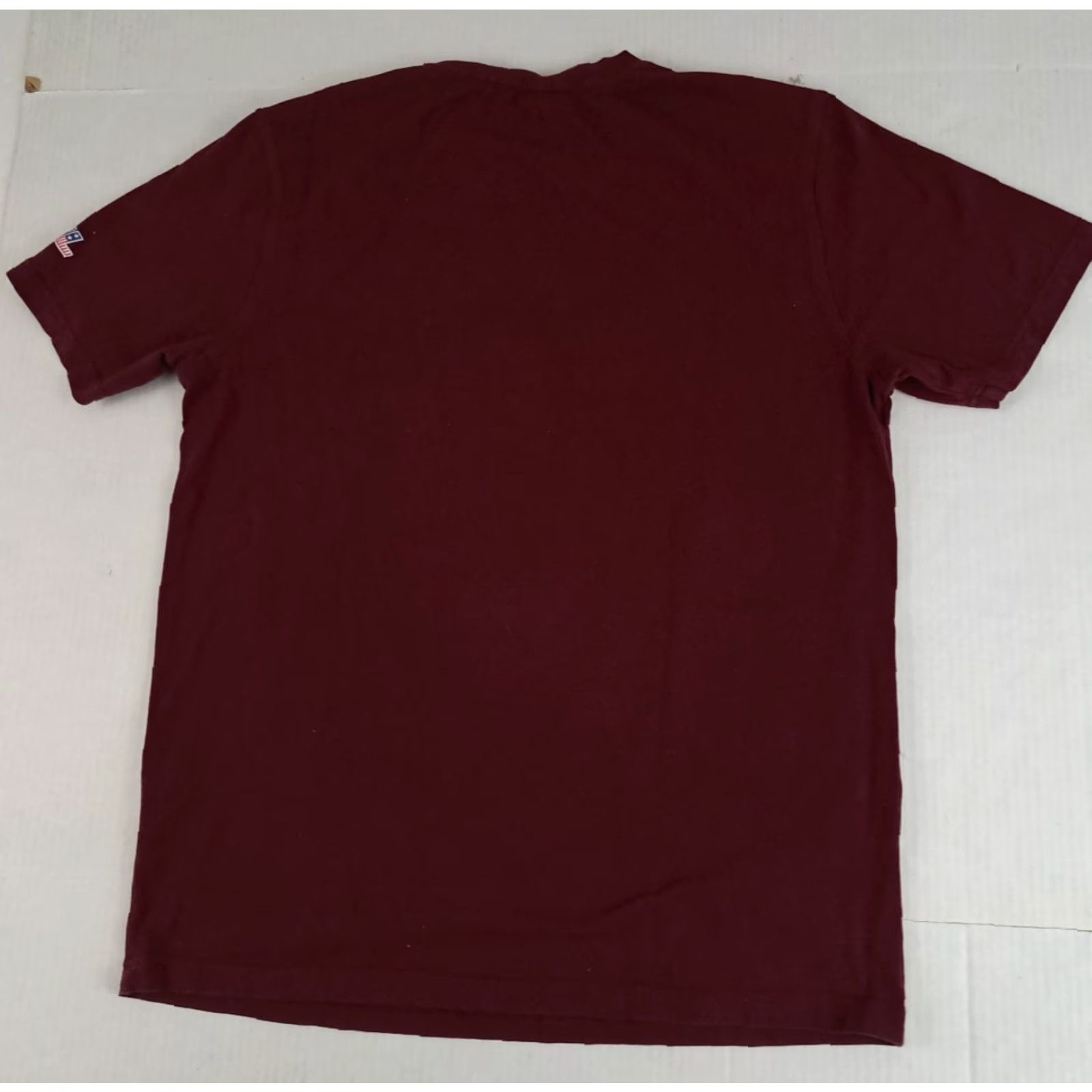 Vintage VINTAGE USFL Football Shirt M Unisex Adults Crew Neck Short Sleeve Canvas Cotton maroon 80s Panthers Panther Graphic Print 27in long 21in pit to pit Size US M / EU 48-50 / 2 - 4 Thumbnail