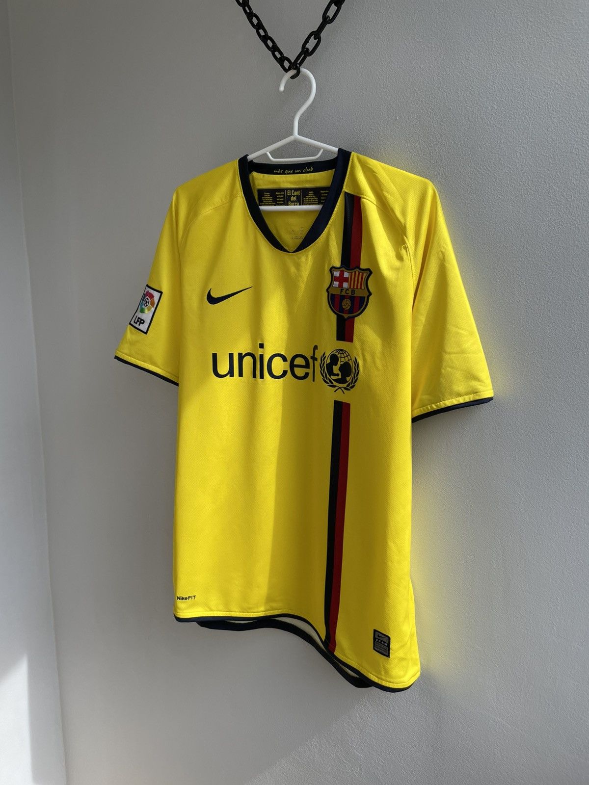 Vintage Barcelona 2008 2009 2010 #11 Bojan Away Football Shirt Size US M / EU 48-50 / 2 - 2 Thumbnail
