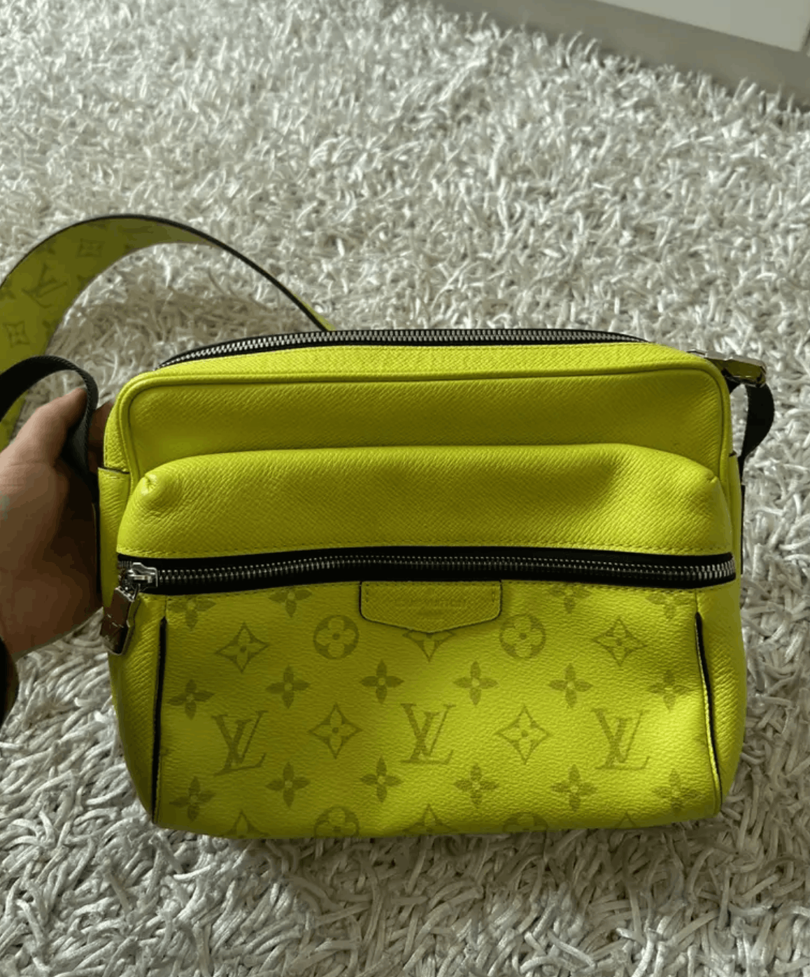 Louis Vuitton Louis Vuitton Outdoor Messenger Yellow Bag Size ONE SIZE - 2 Thumbnail