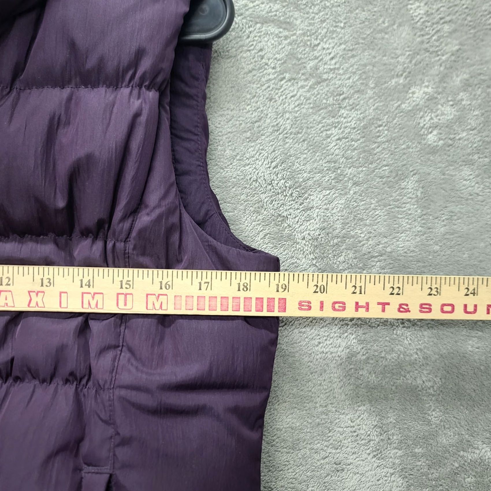Eddie Bauer VINTAGE? No. Eddie Bauer Puffer Vest Womens S Goose Down Fleece Lined Regular Fit Gorpcore Size S / US 4 / IT 40 - 7 Thumbnail