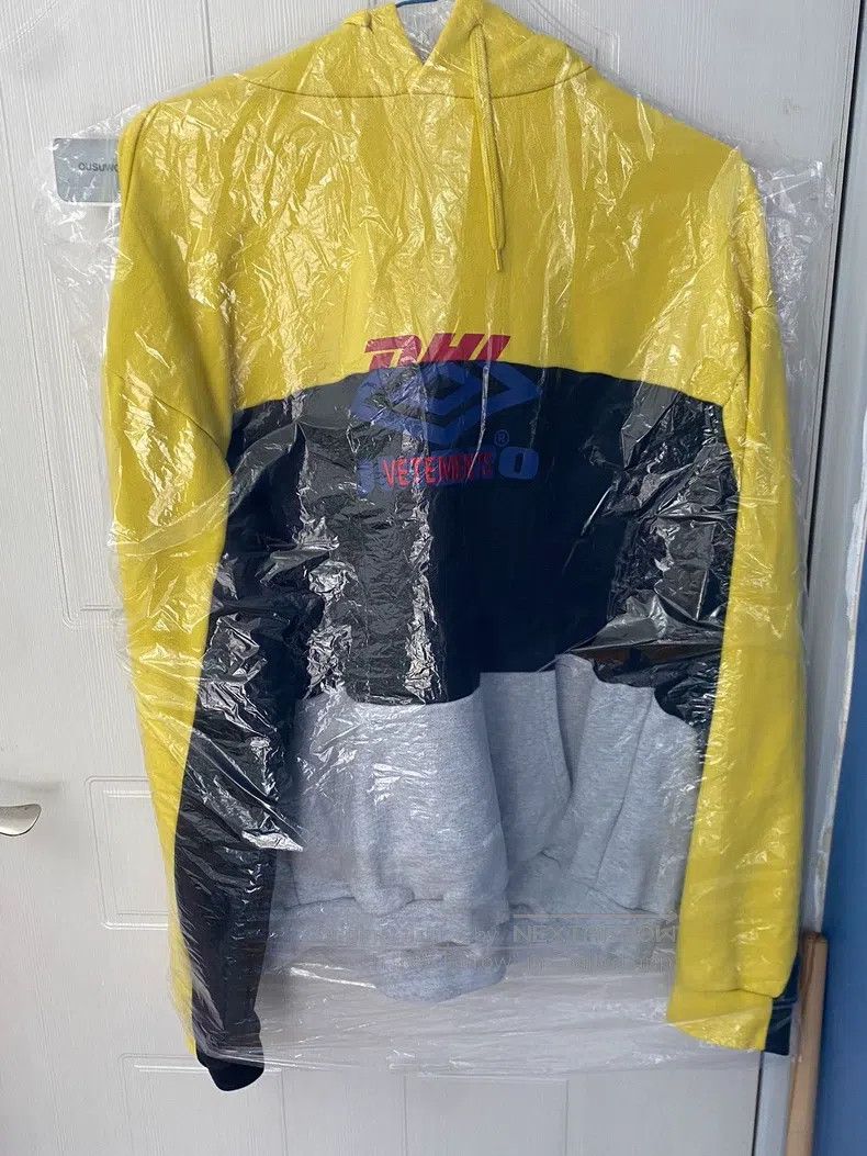 Vetements Vetements hoodie Size US S / EU 44-46 / 1 - 1 Thumbnail